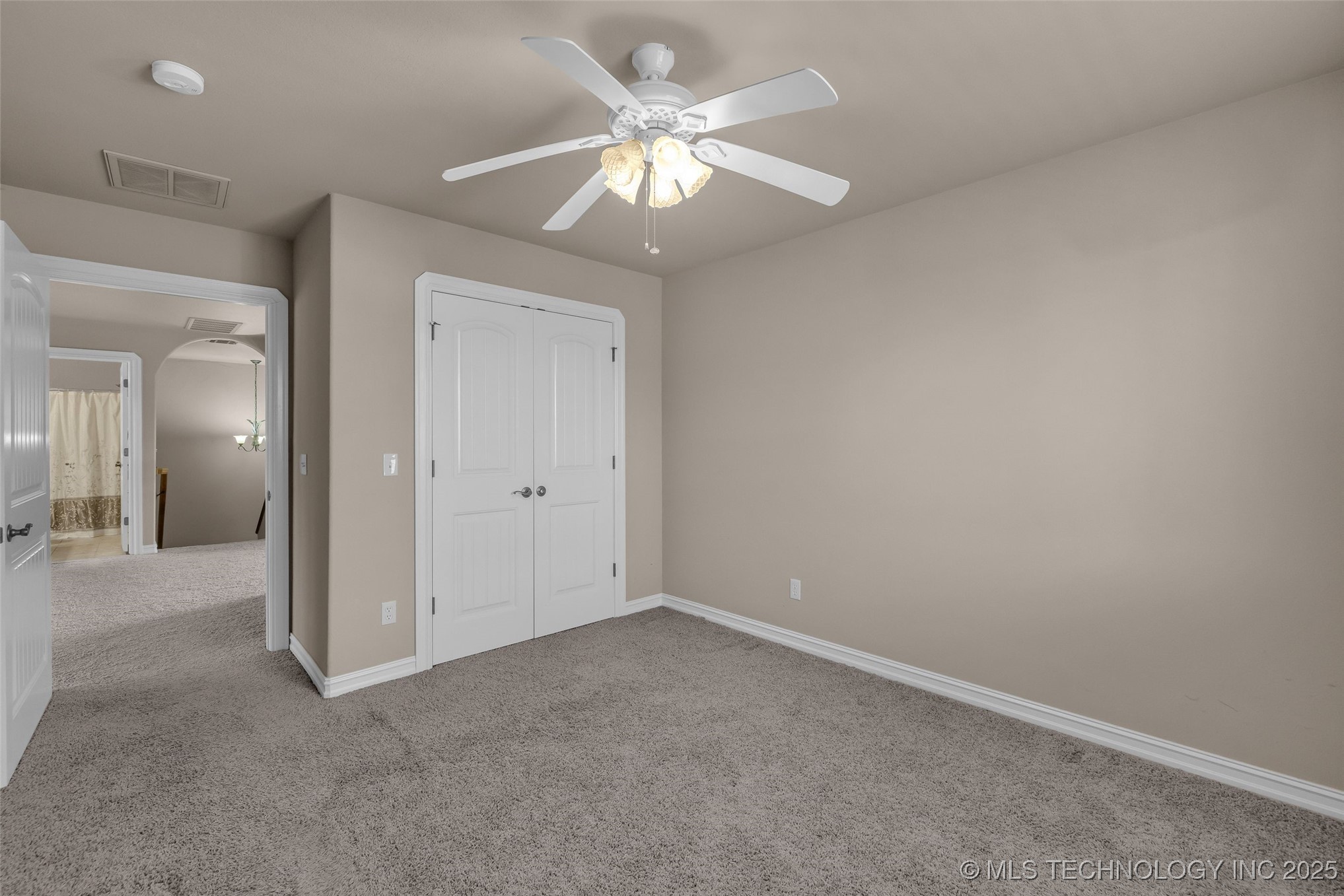 1204 W Fargo Lane Property Photo 50