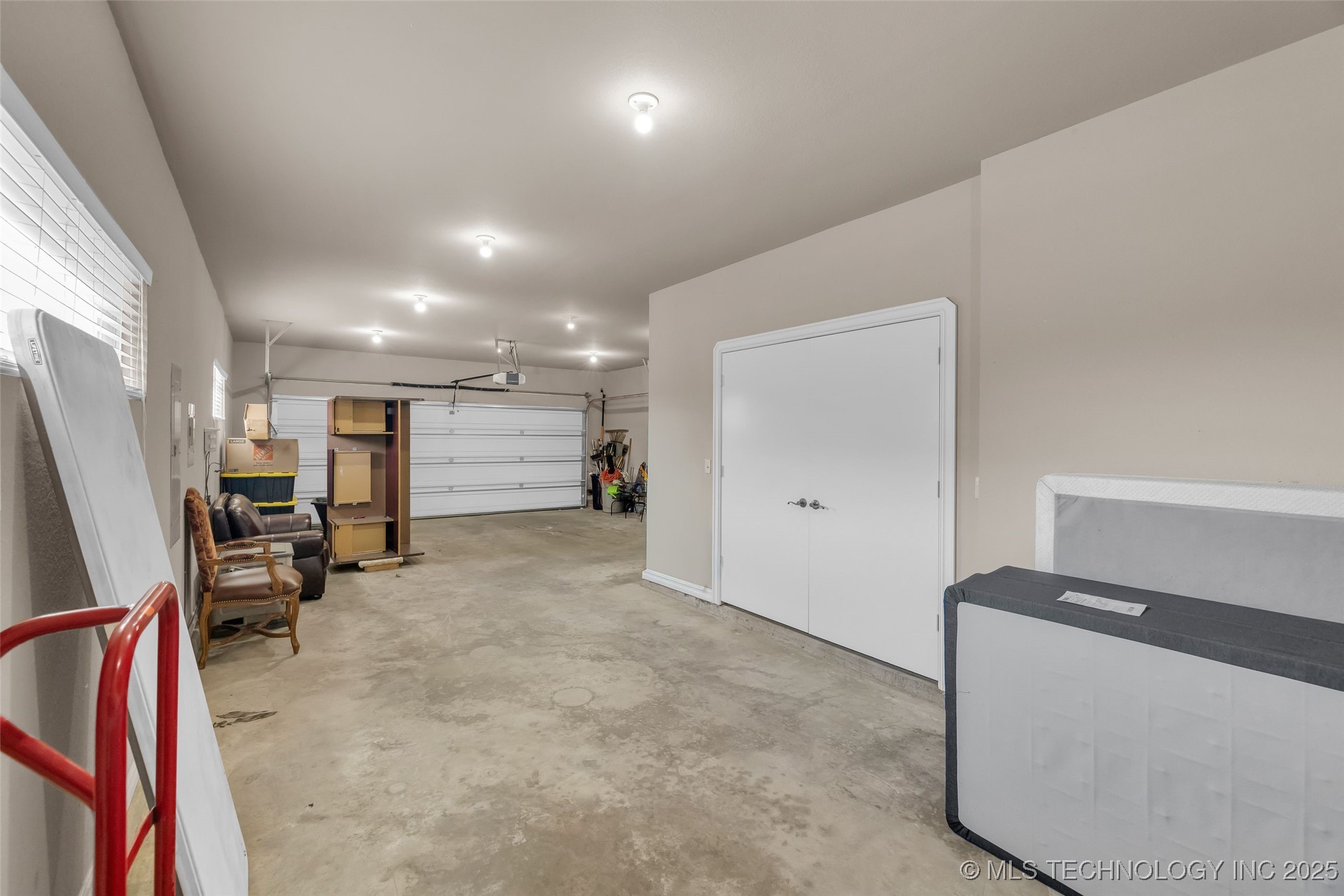 1204 W Fargo Lane Property Photo 56