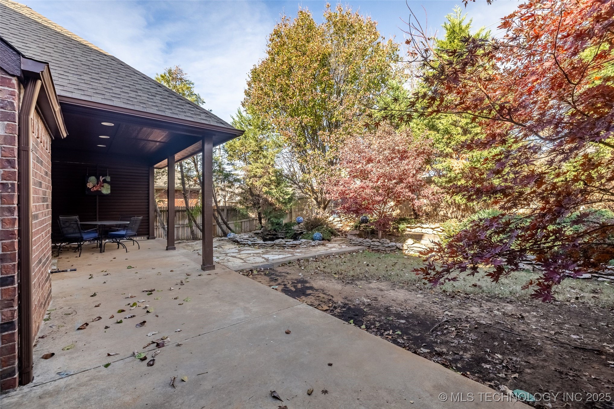 1204 W Fargo Lane Property Photo 61