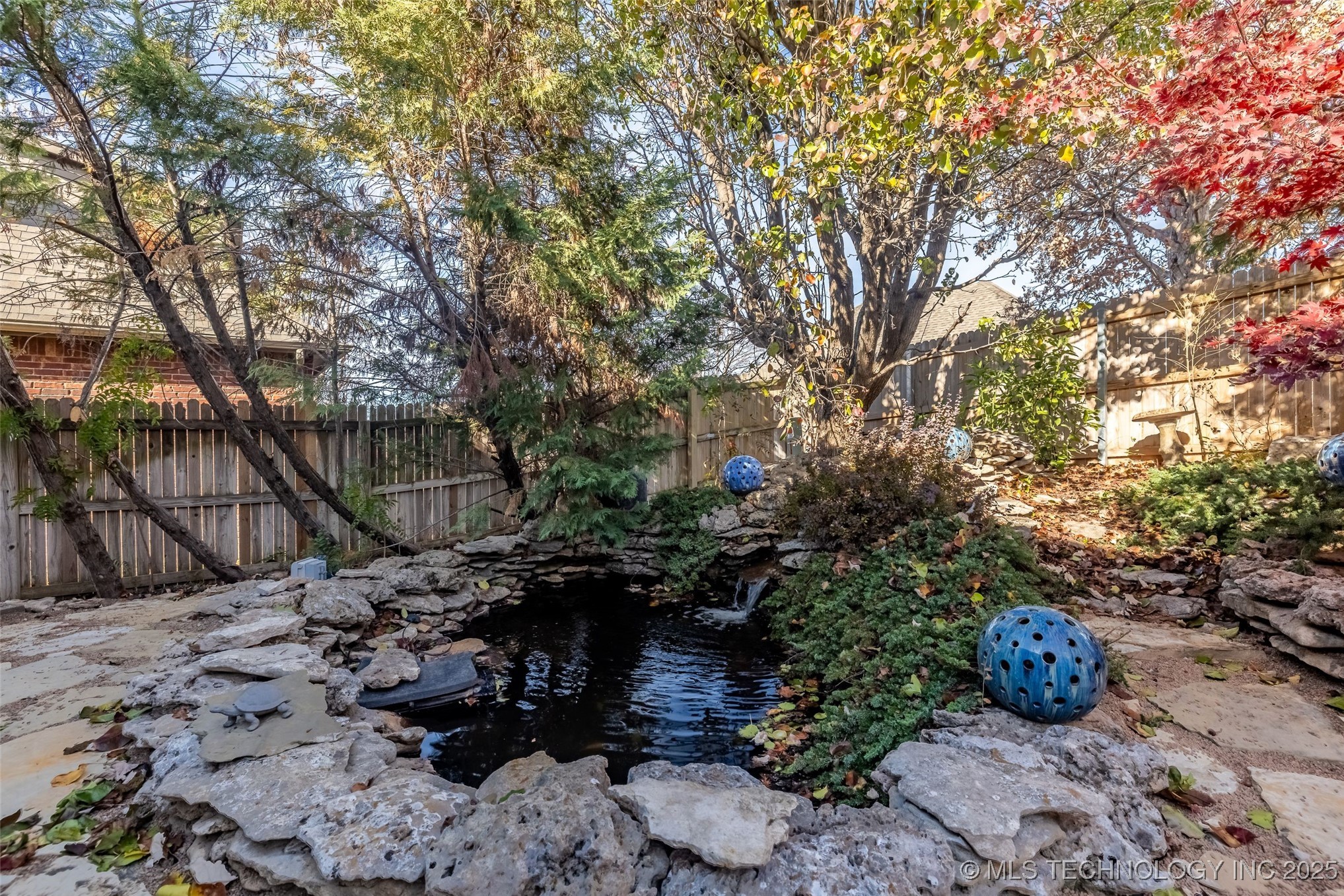 1204 W Fargo Lane Property Photo 64