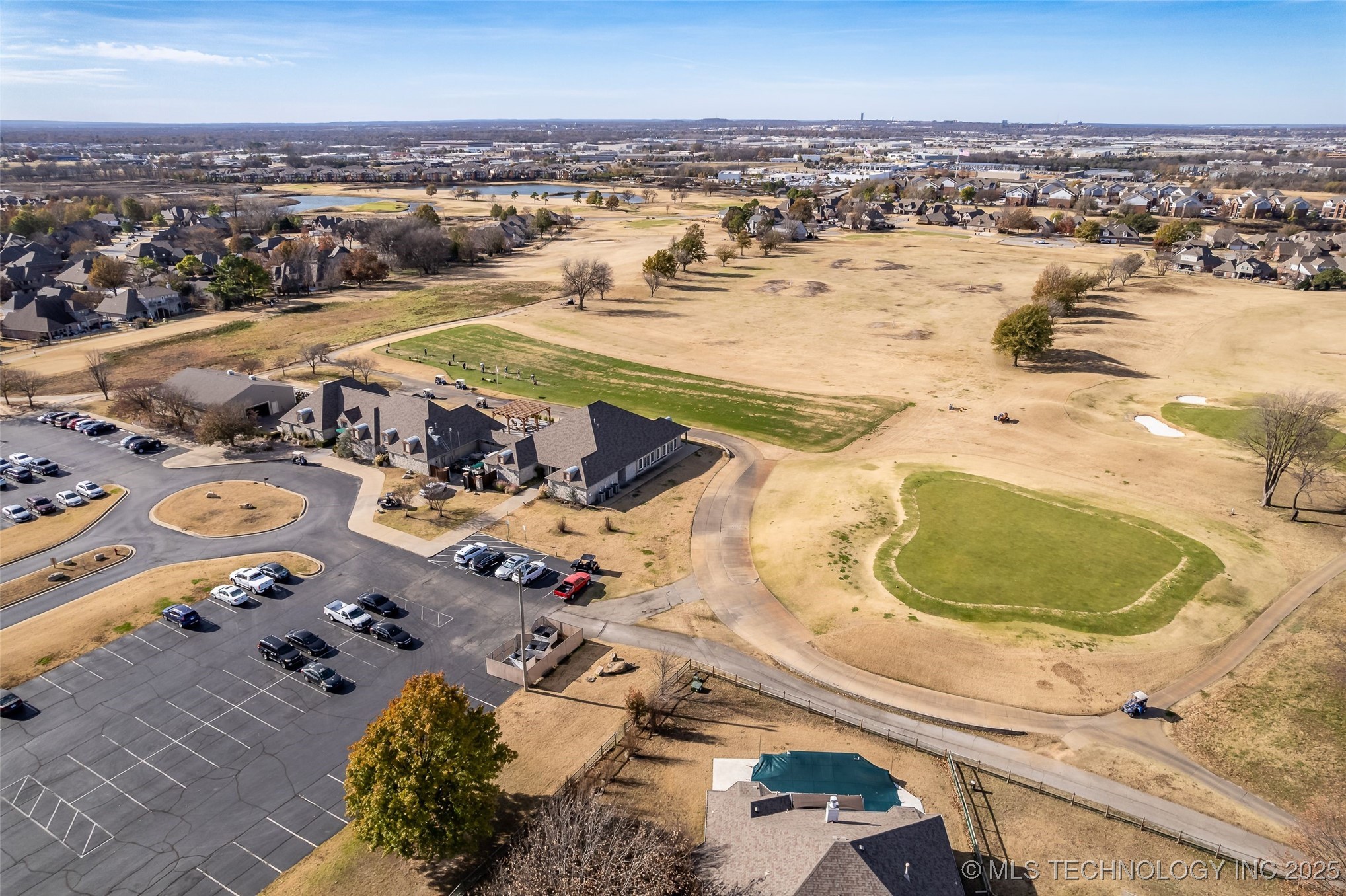 1204 W Fargo Lane Property Photo 69