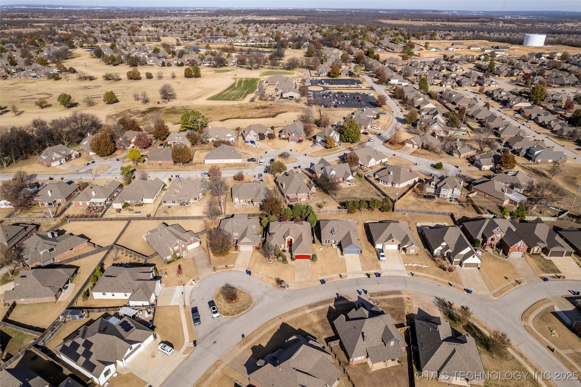 1204 W Fargo Lane Property Photo 71