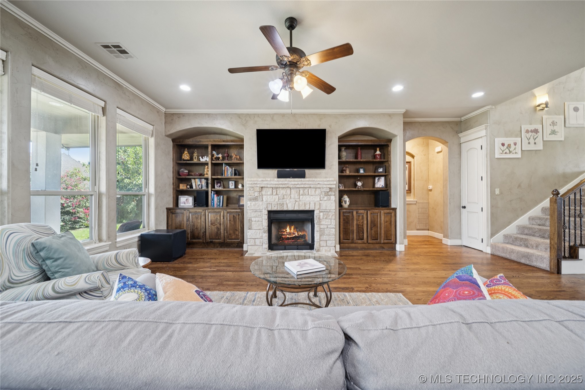 11285 S 73rd Place Property Photo 13