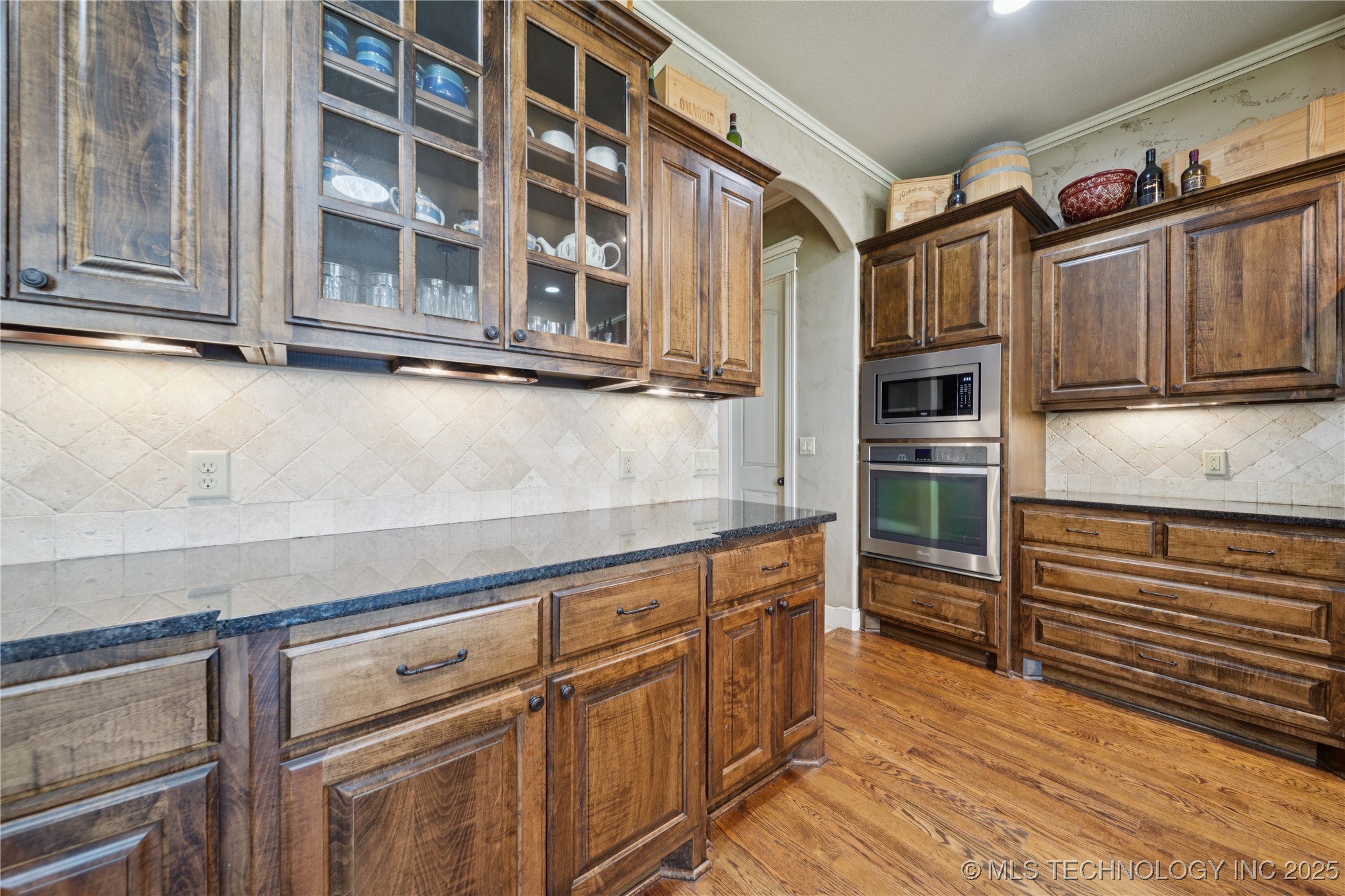 11285 S 73rd Place Property Photo 17