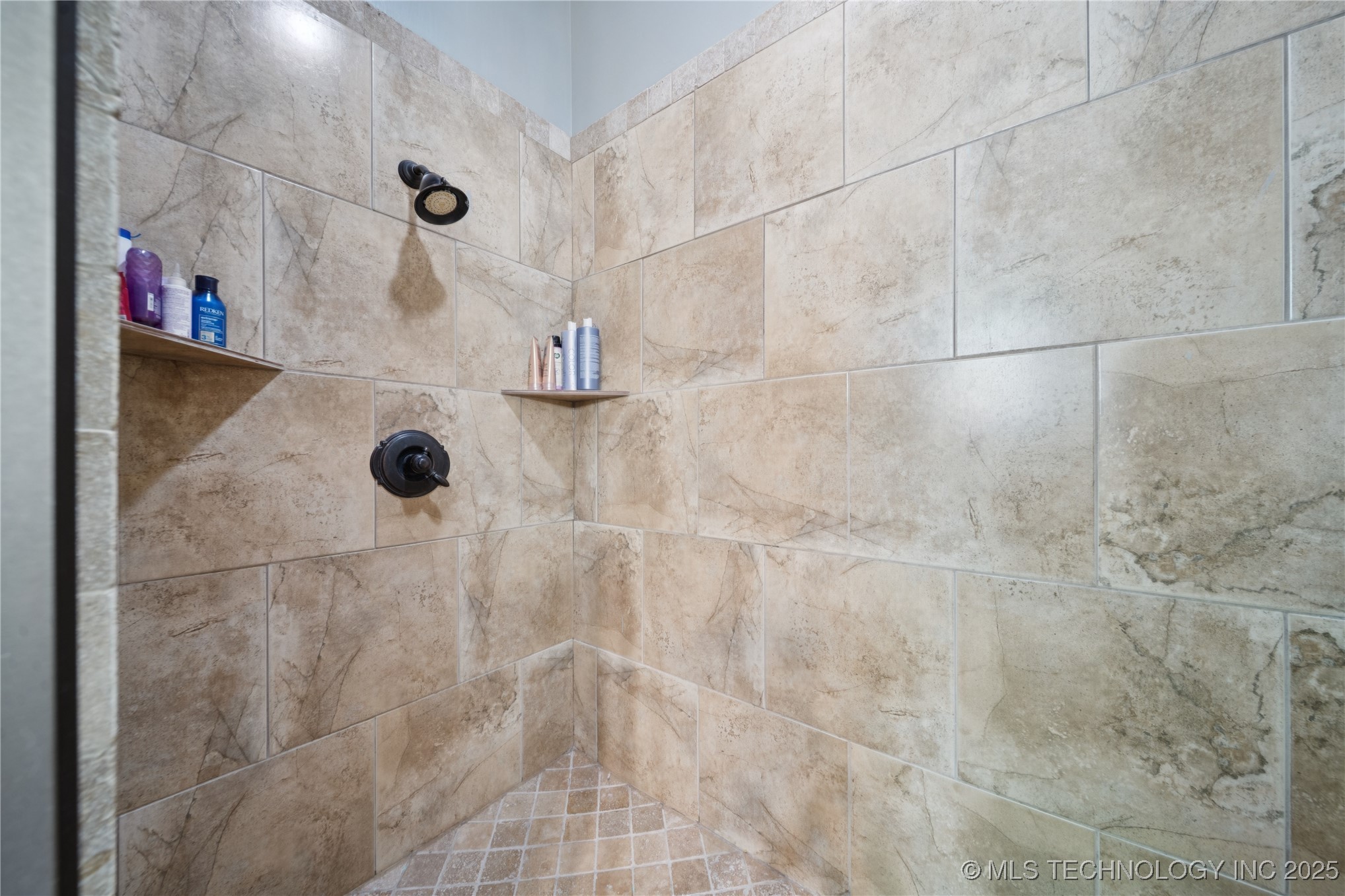 11285 S 73rd Place Property Photo 36