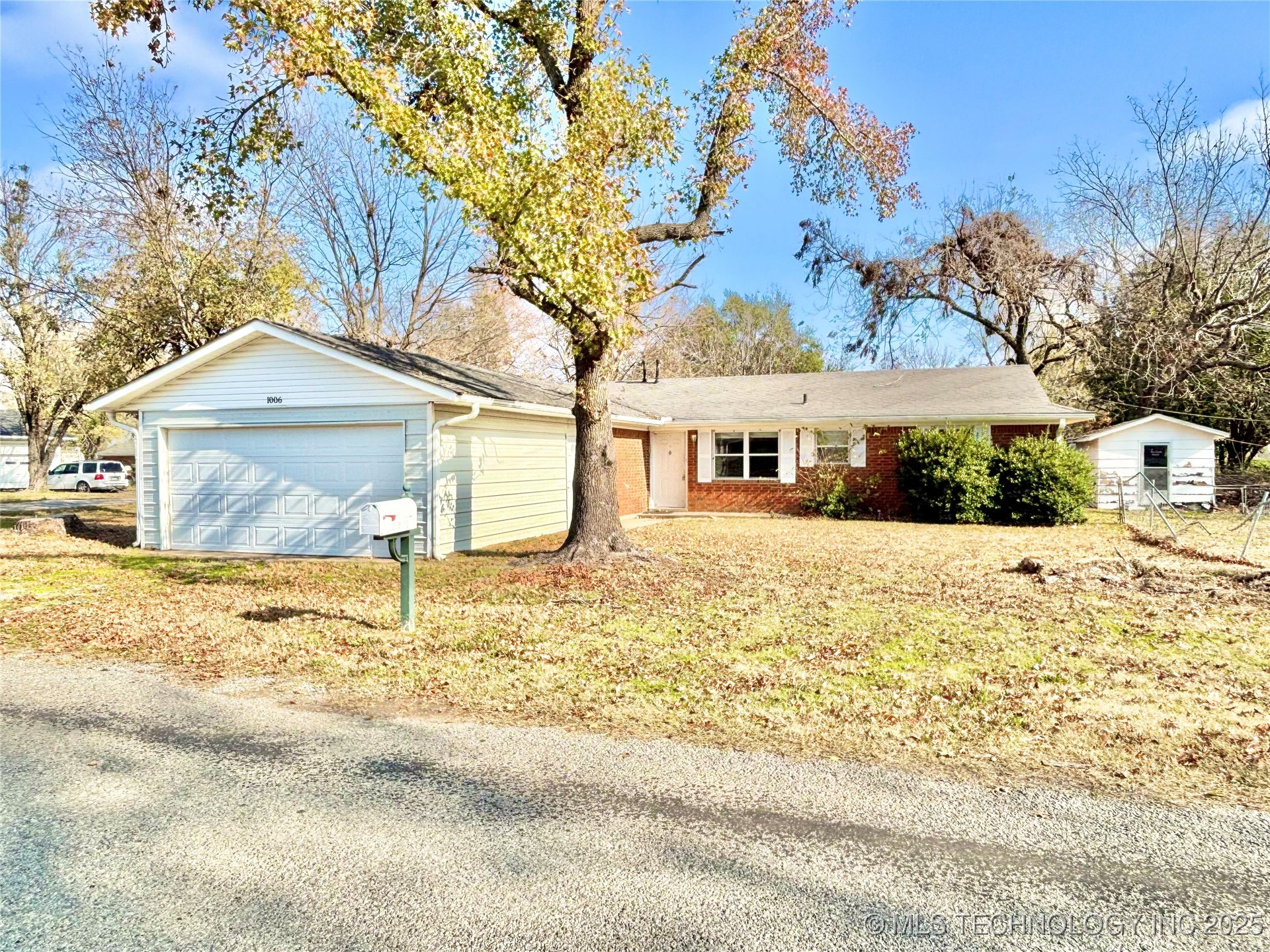 1006 Nw 6th Street Property Photo 1