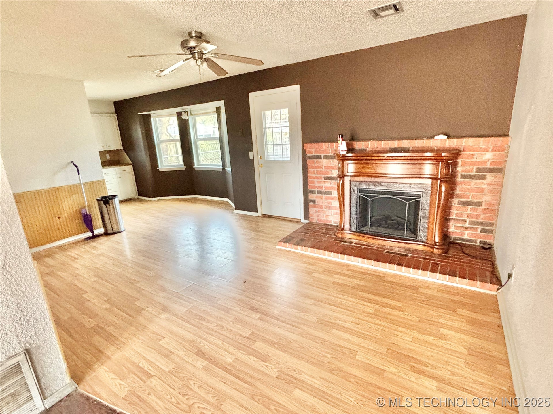 1006 Nw 6th Street Property Photo 5