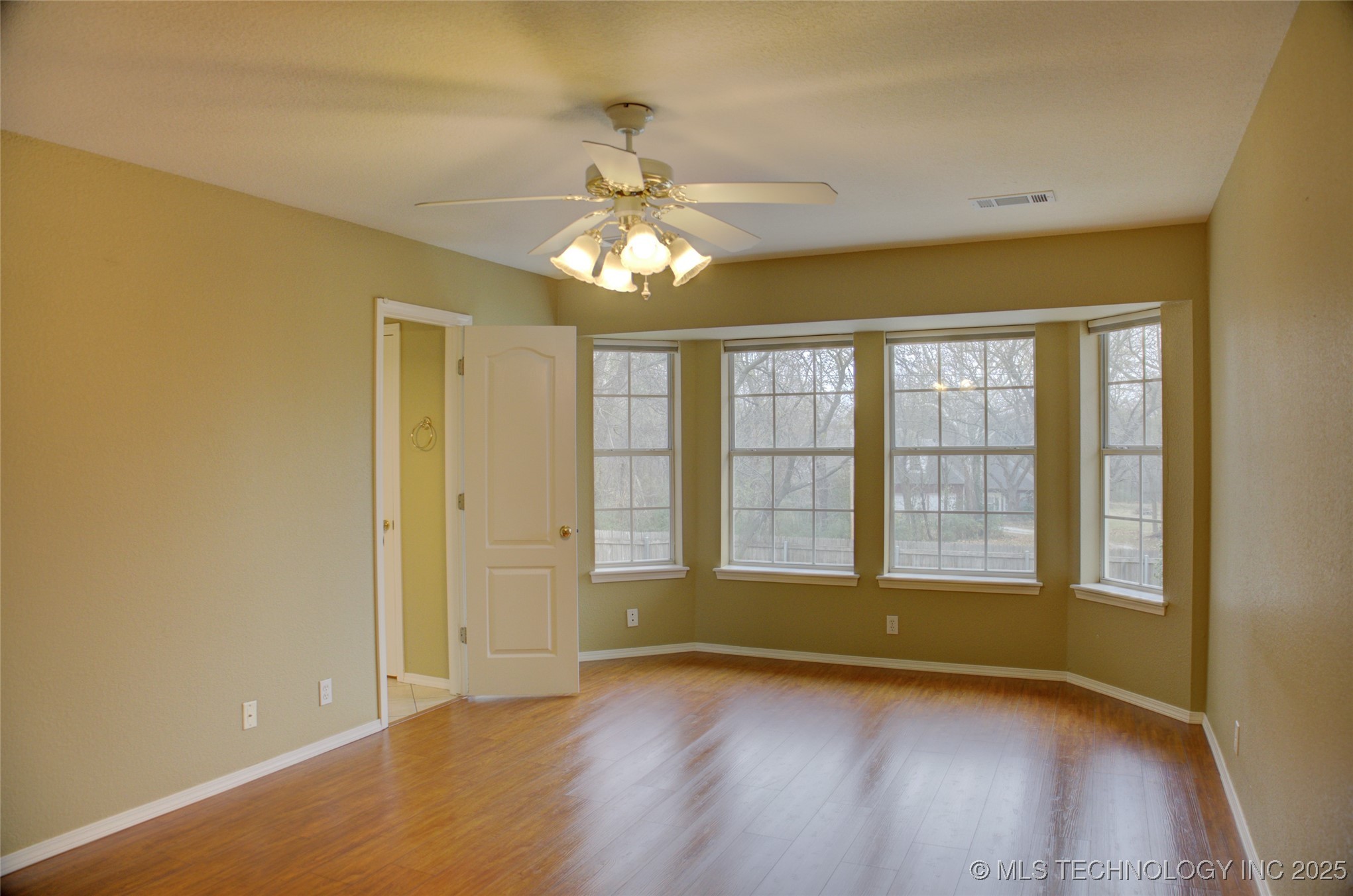 11511 S 108th East Place Property Photo 23