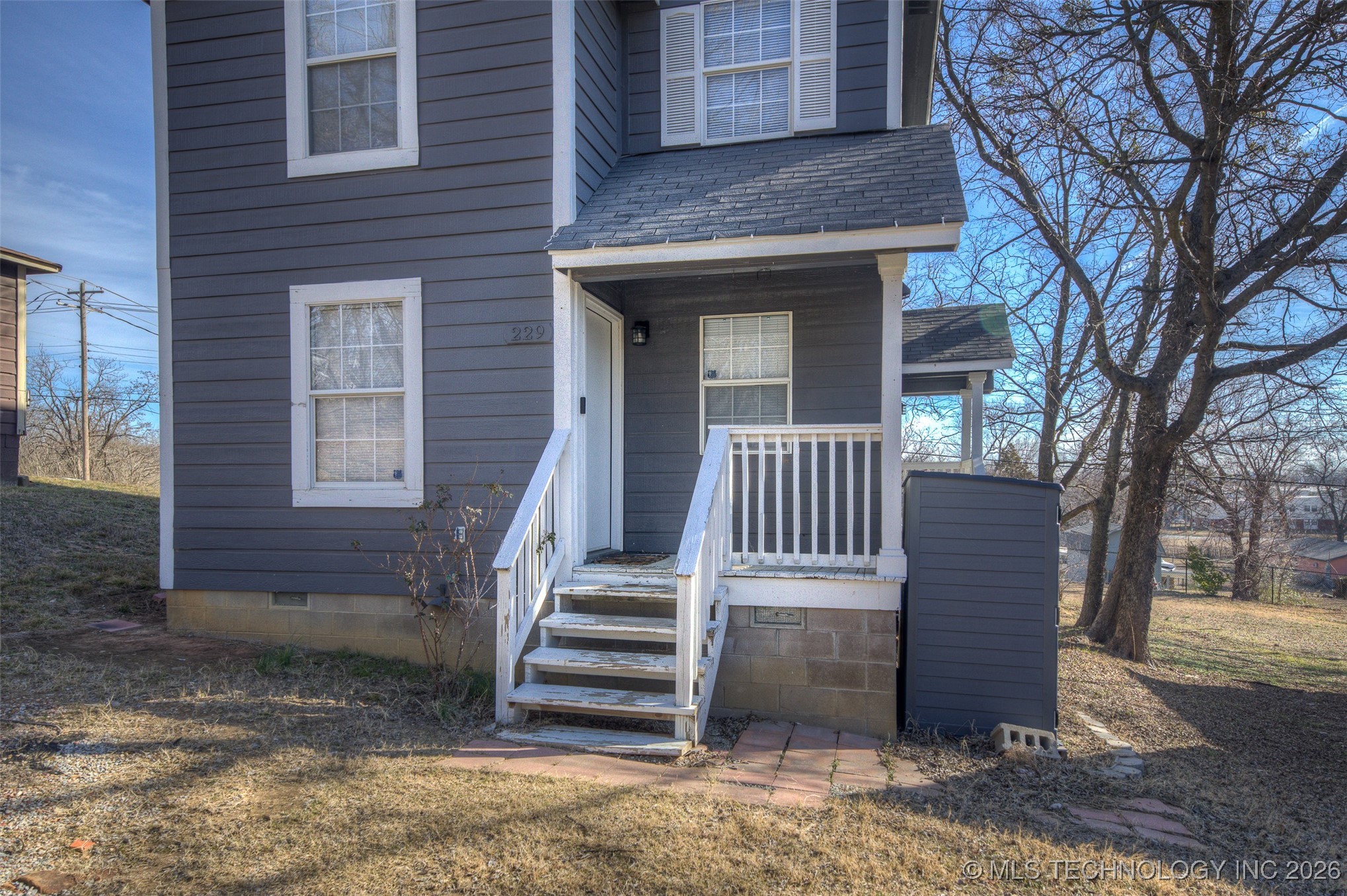 229 N Burnett Street Property Photo 5