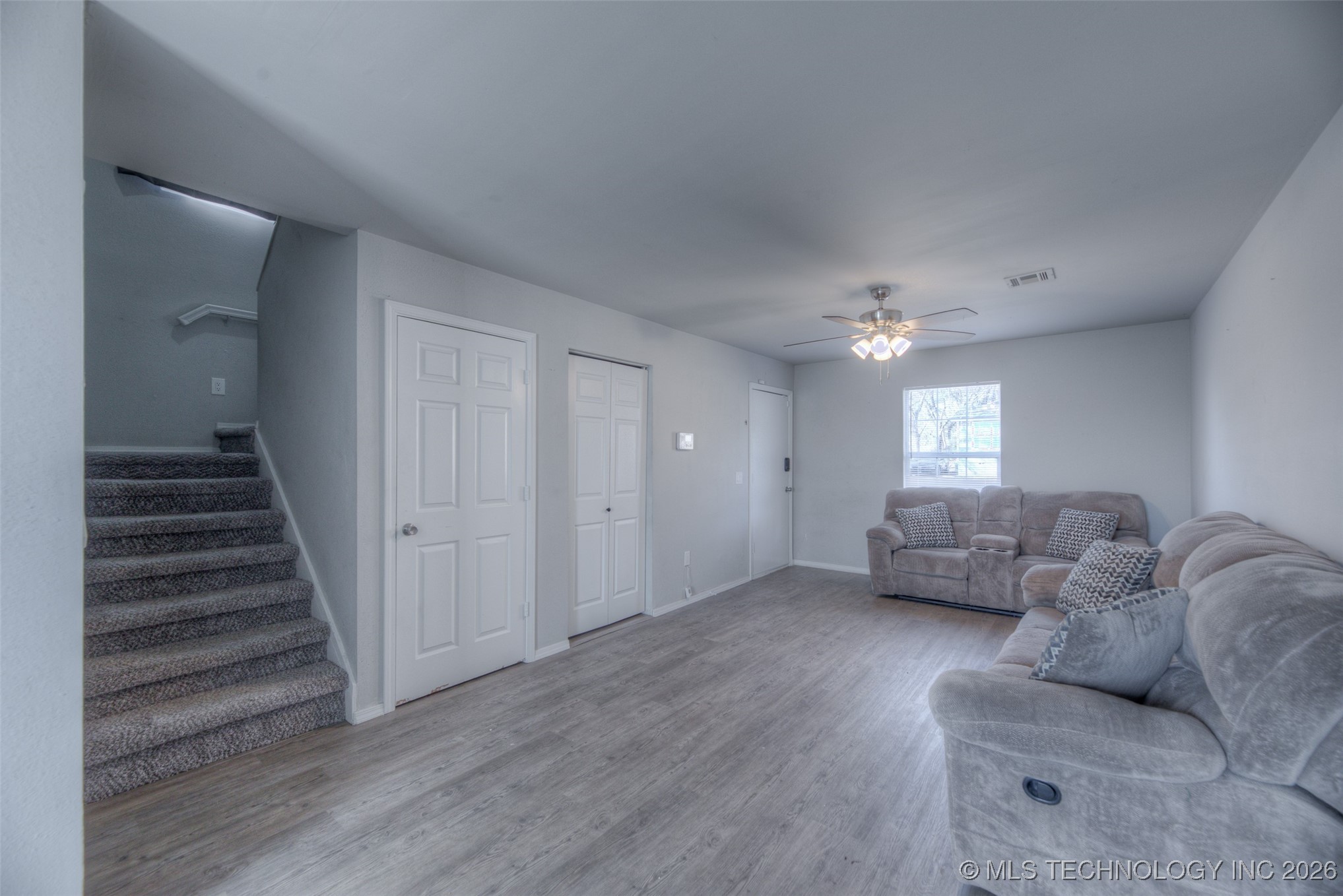 229 N Burnett Street Property Photo 9