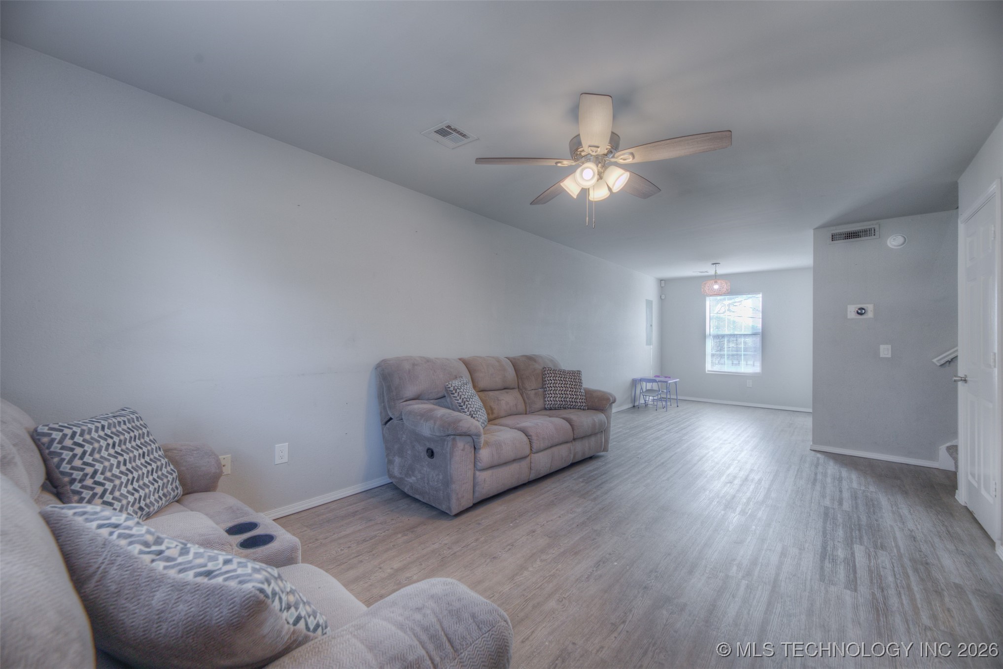 229 N Burnett Street Property Photo 10