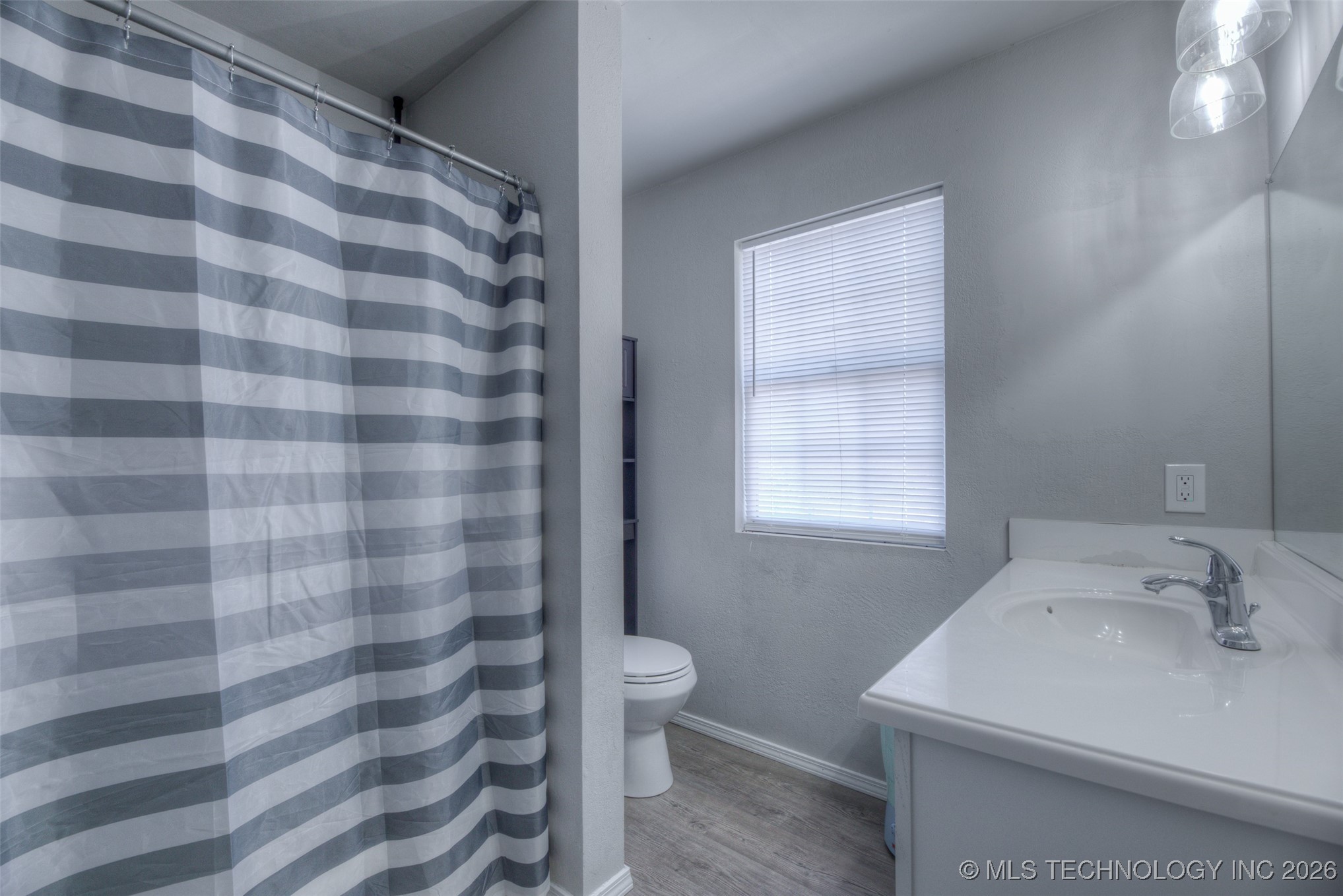 229 N Burnett Street Property Photo 15