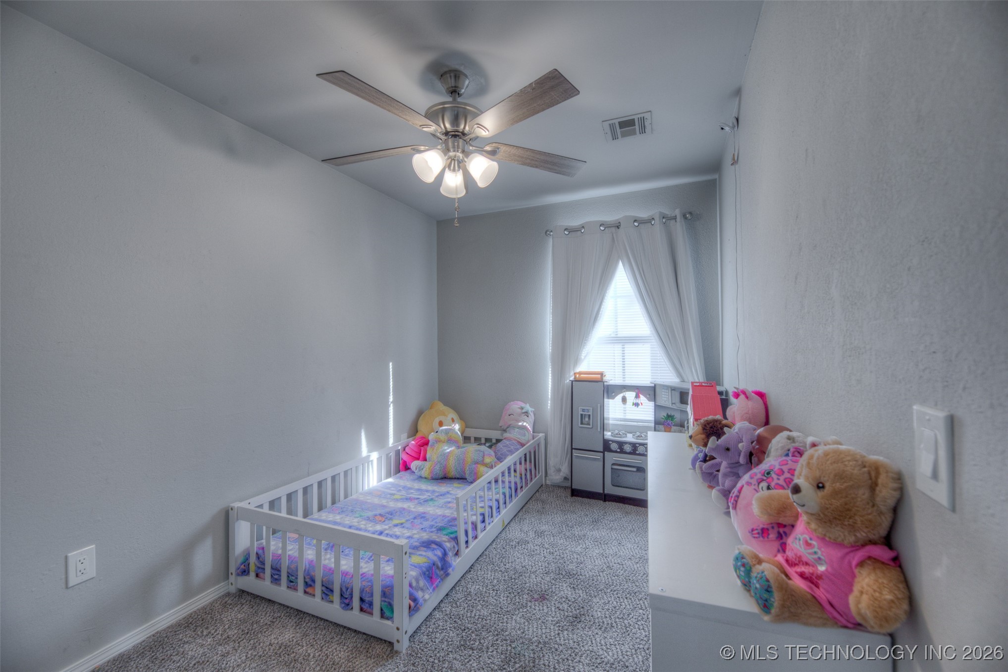 229 N Burnett Street Property Photo 18