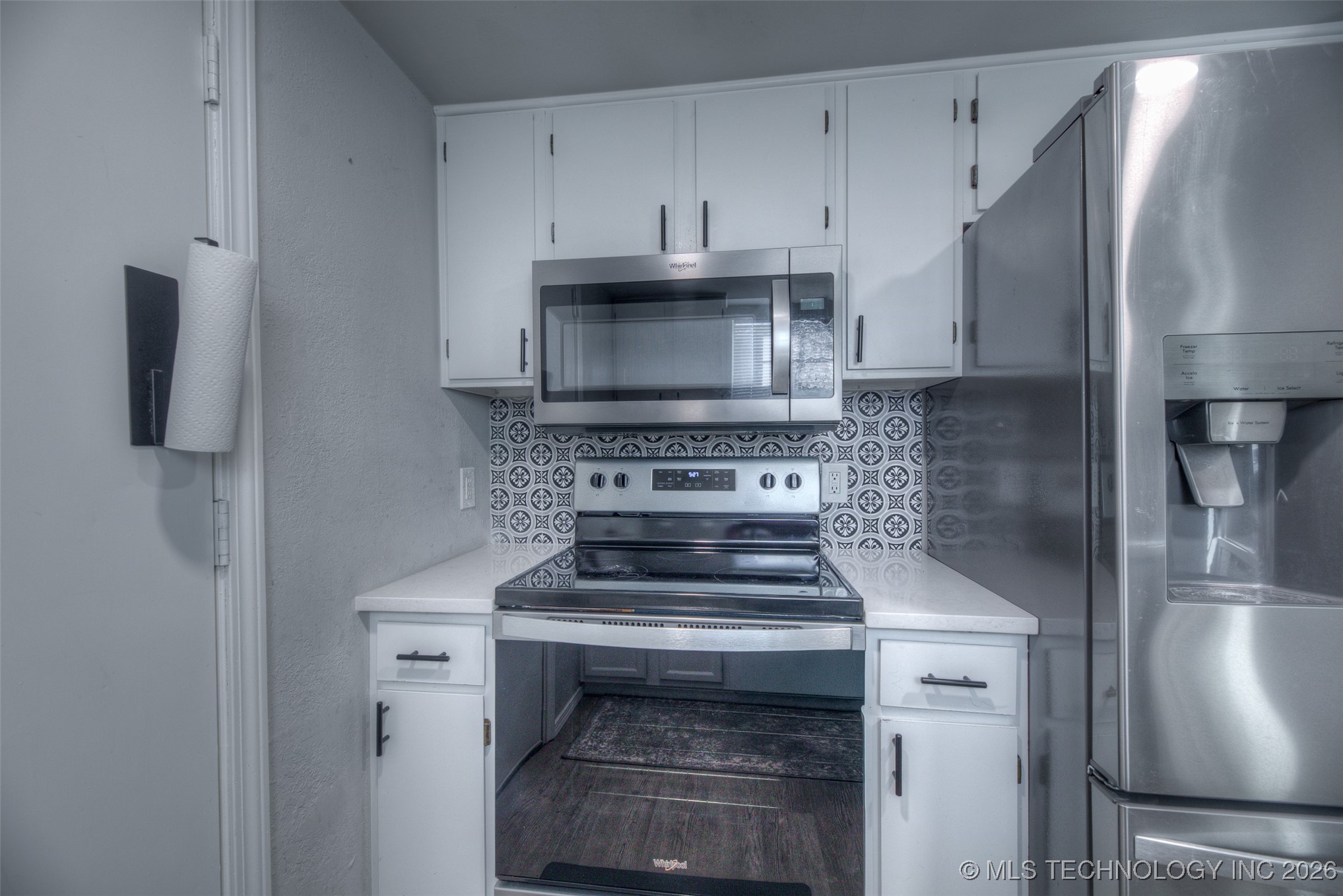 229 N Burnett Street Property Photo 23