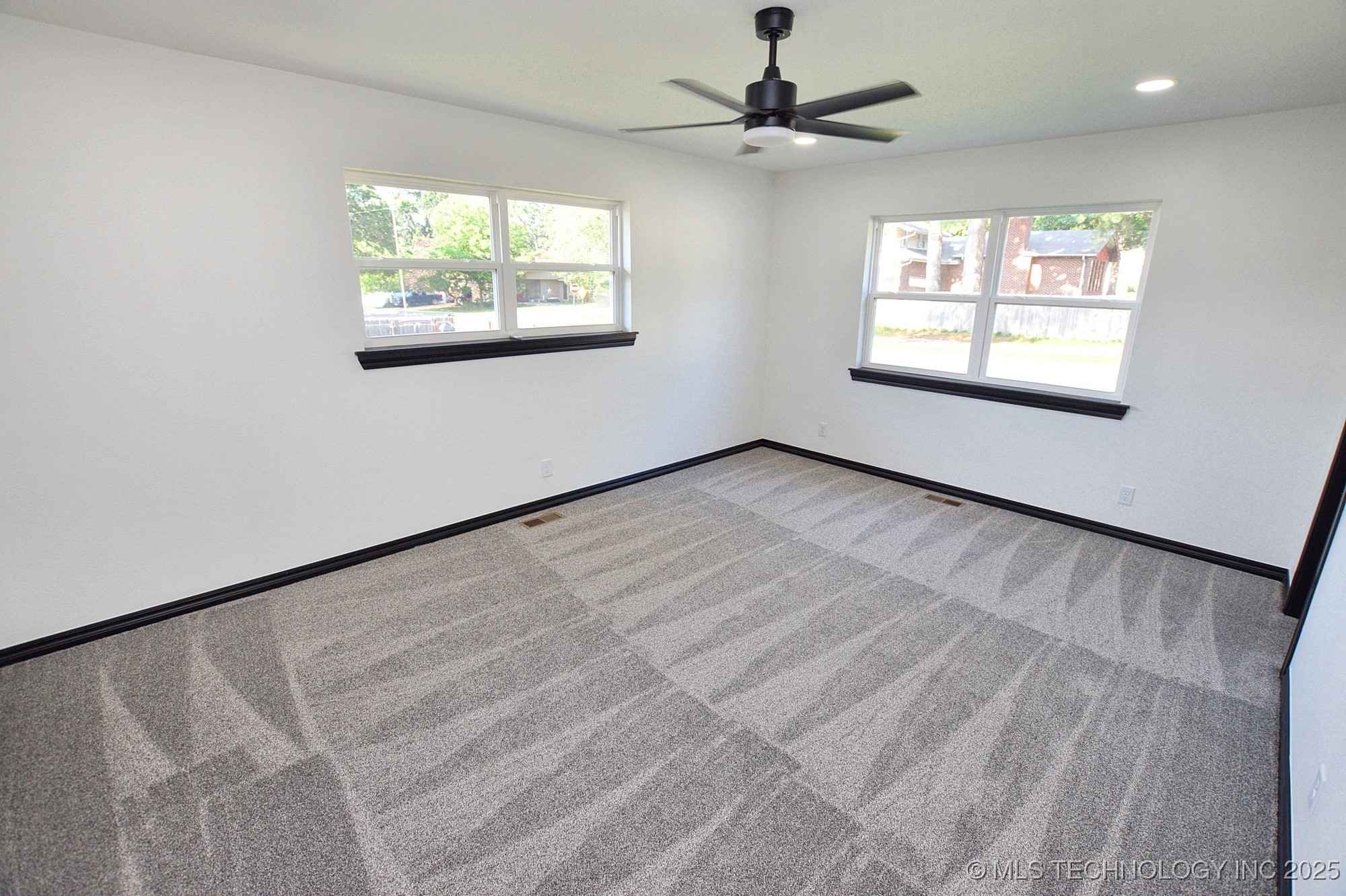 717 N Oklahoma Avenue Property Photo 18