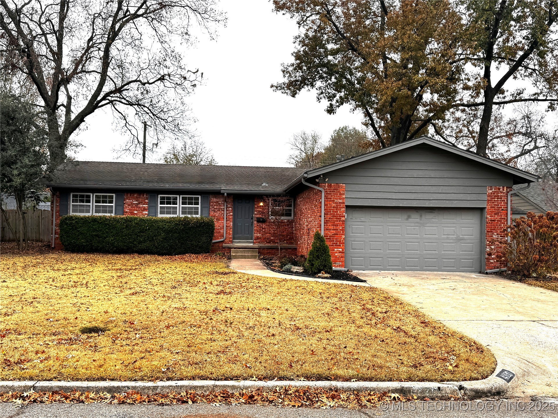 4320 E 60th Street Property Photo 1