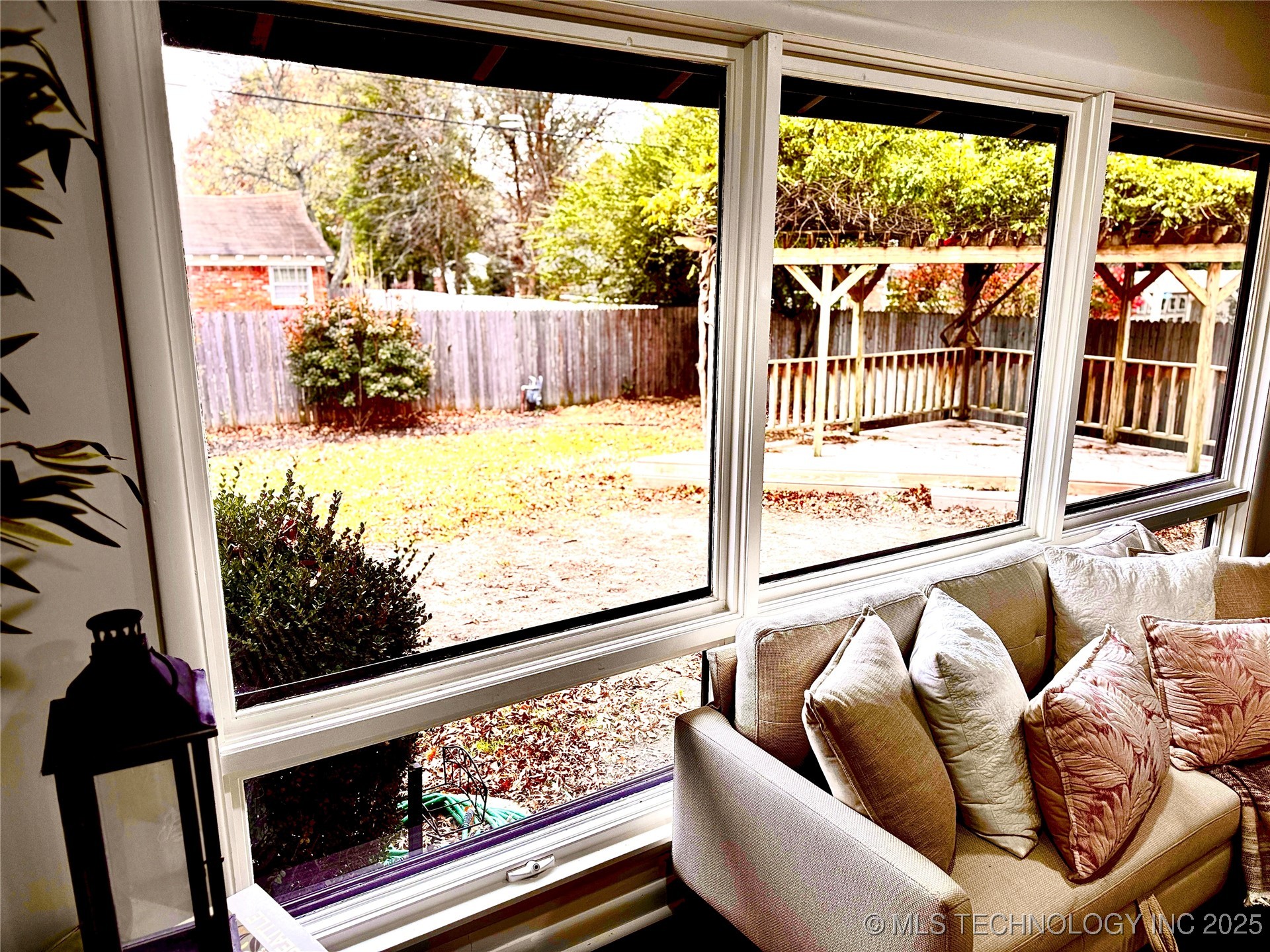 4320 E 60th Street Property Photo 7