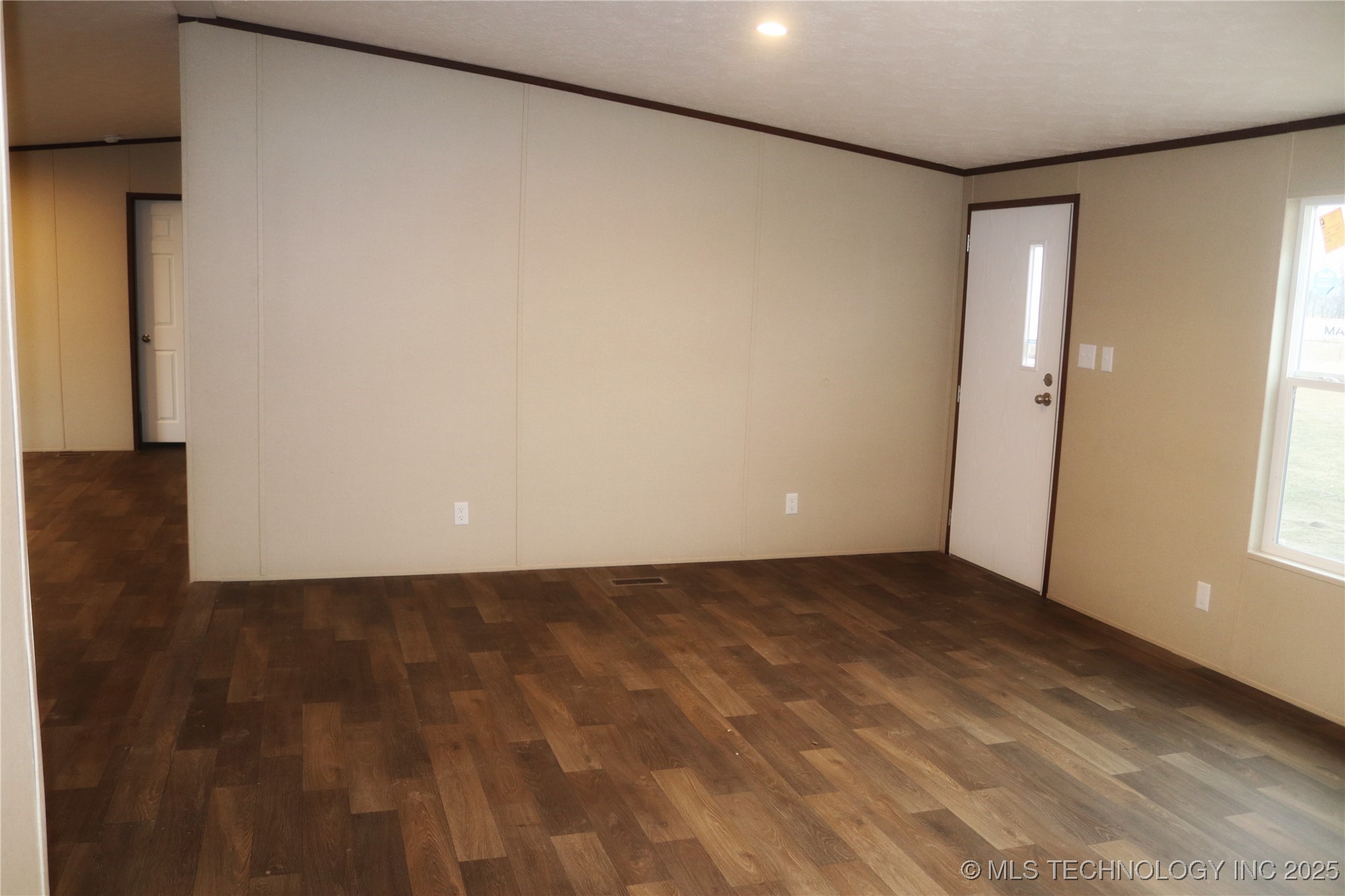 16130 Harper Lane Property Photo 26