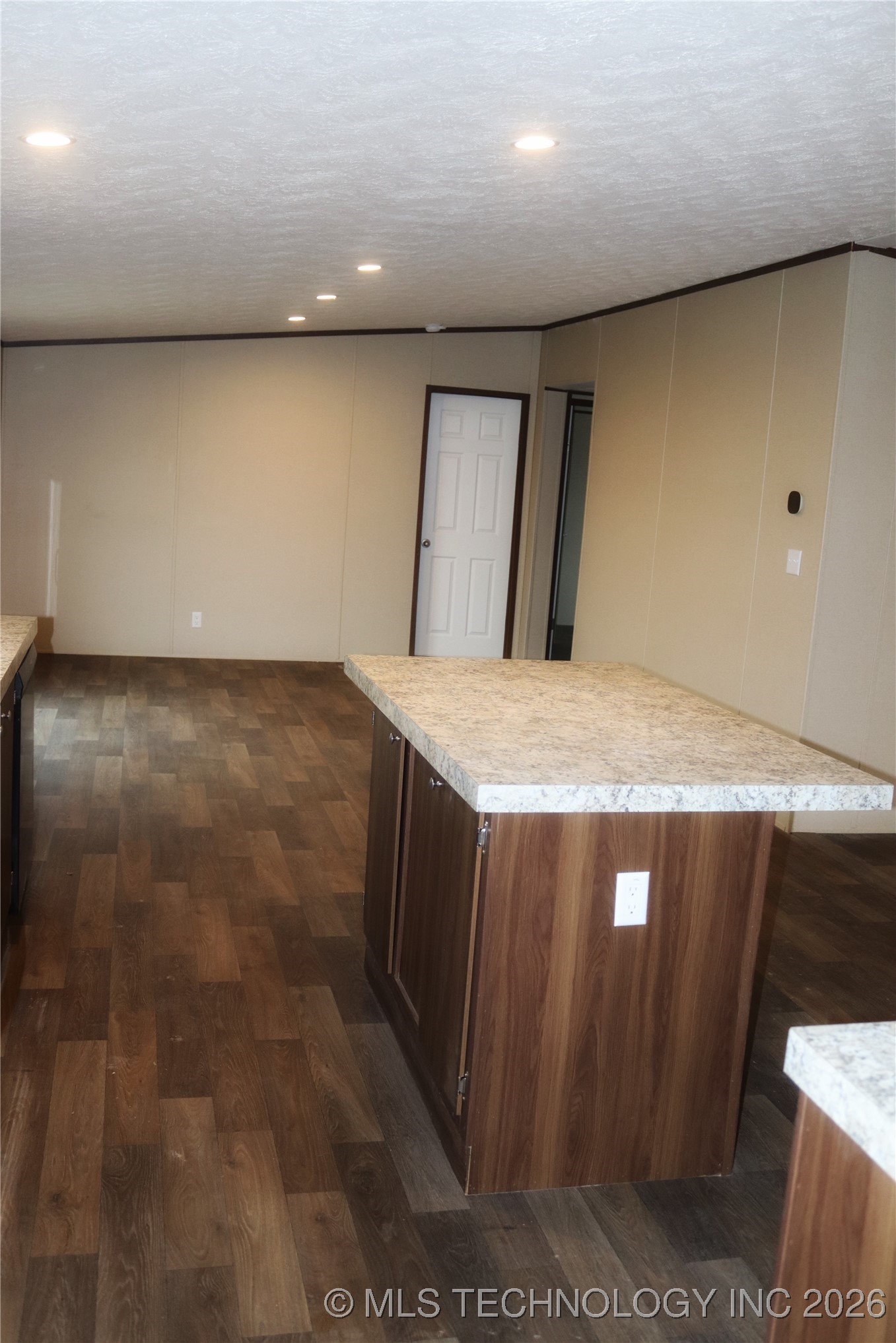 16130 Harper Lane Property Photo 30