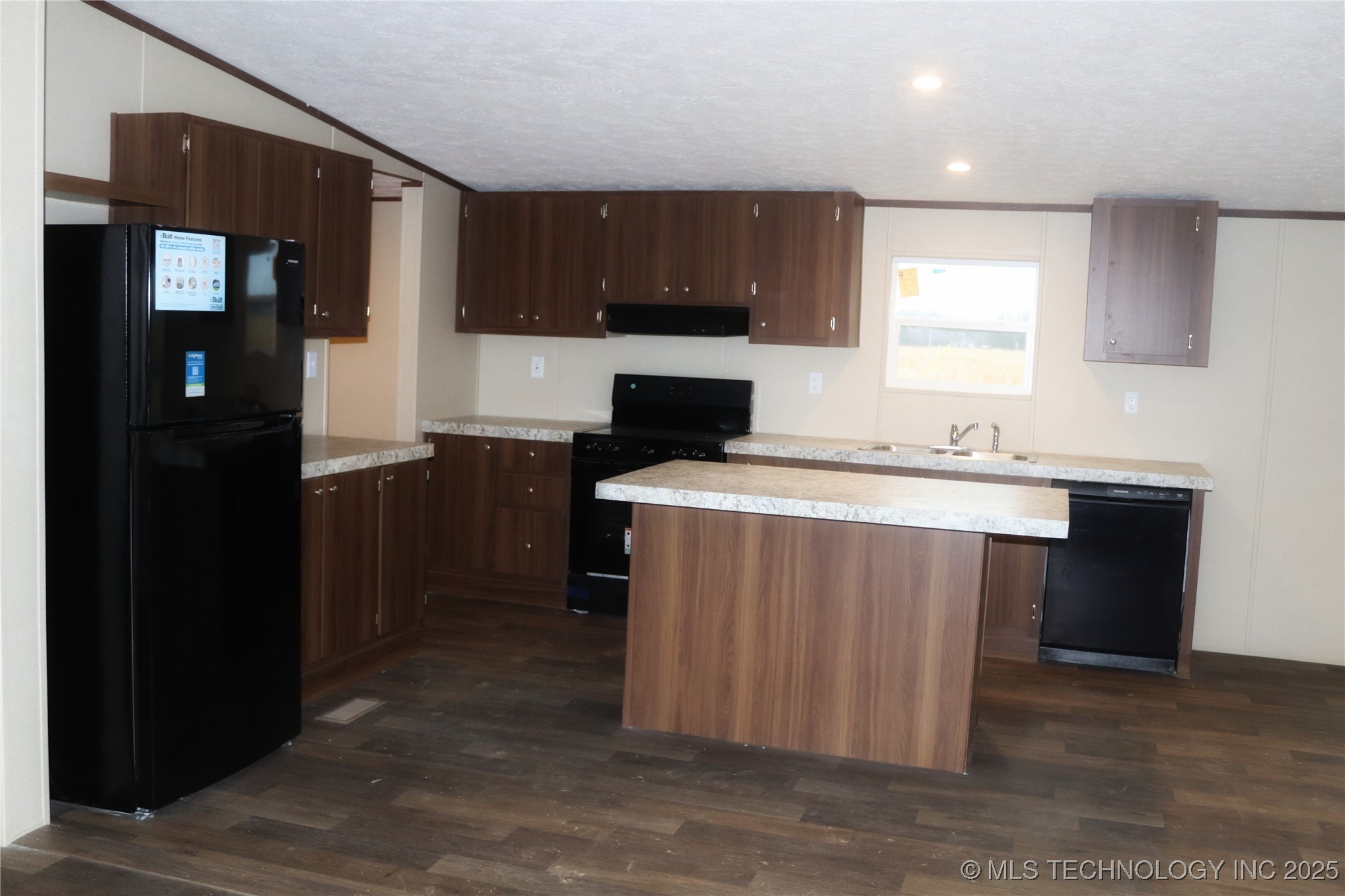 16130 Harper Lane Property Photo 37