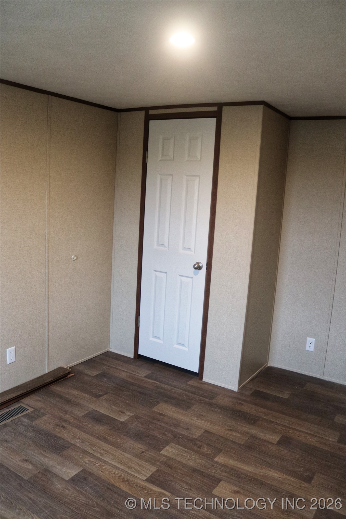 16130 Harper Lane Property Photo 41