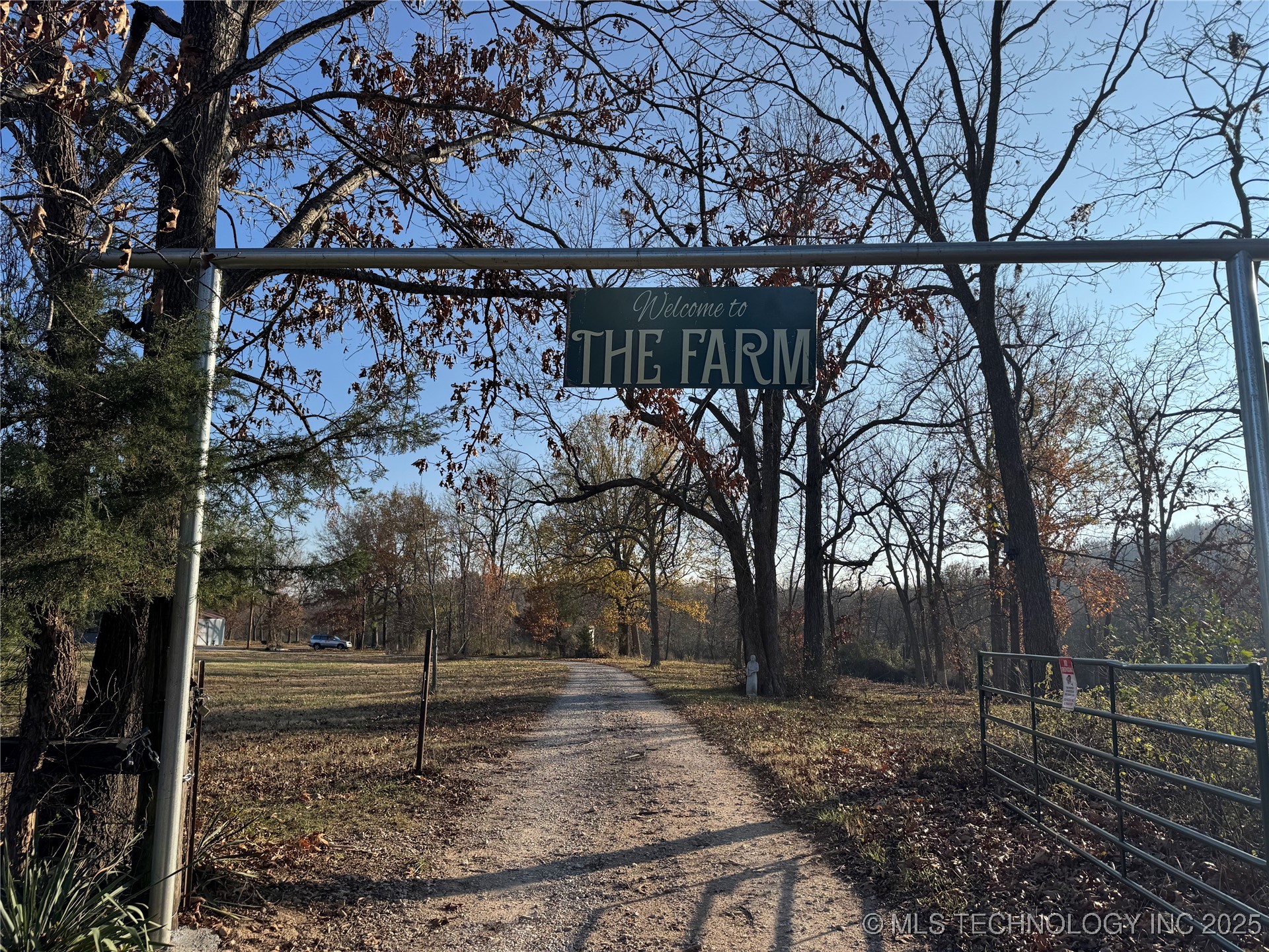 16930 W 84th Street S Property Photo 1