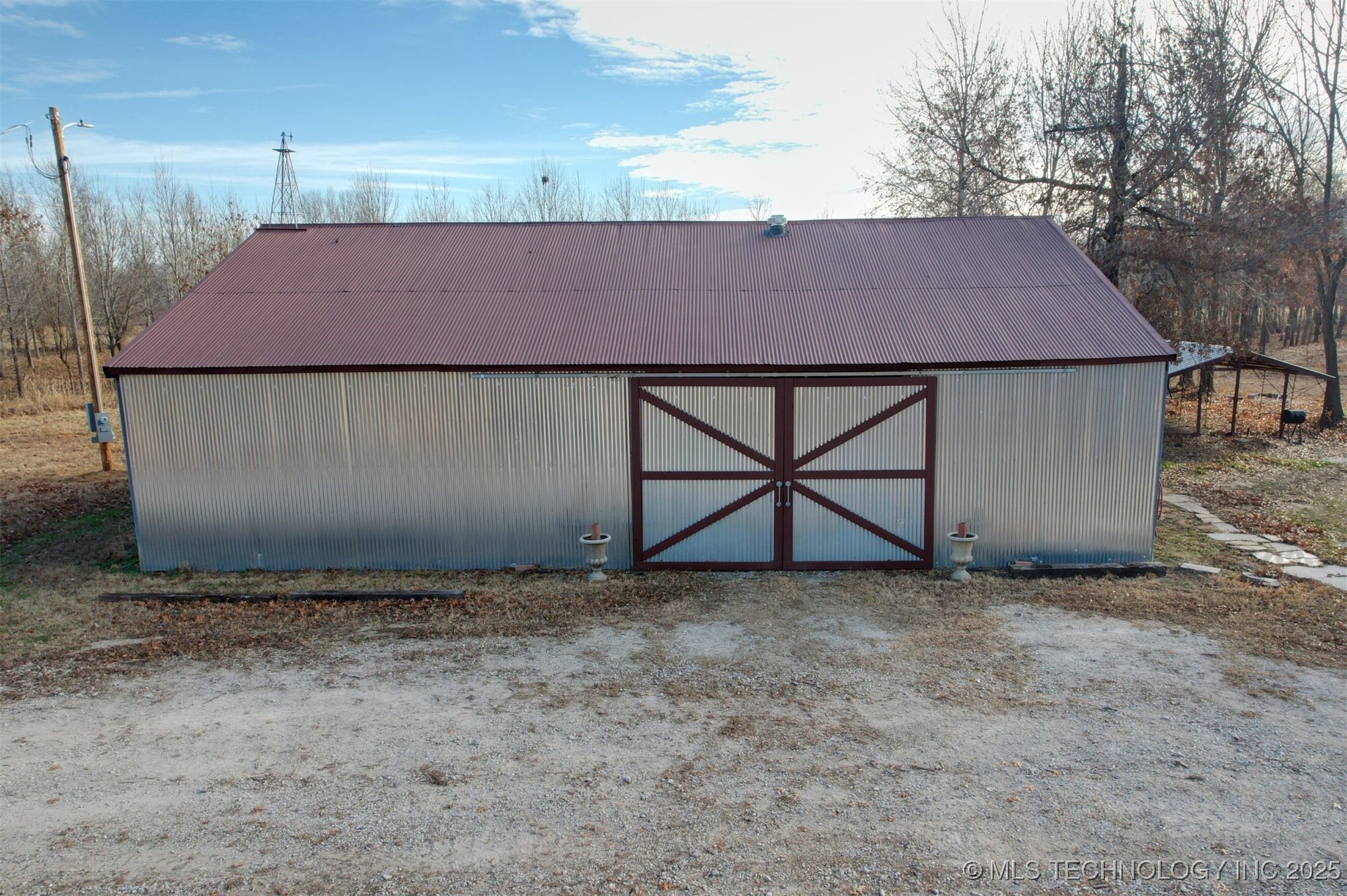 16930 W 84th Street S Property Photo 2