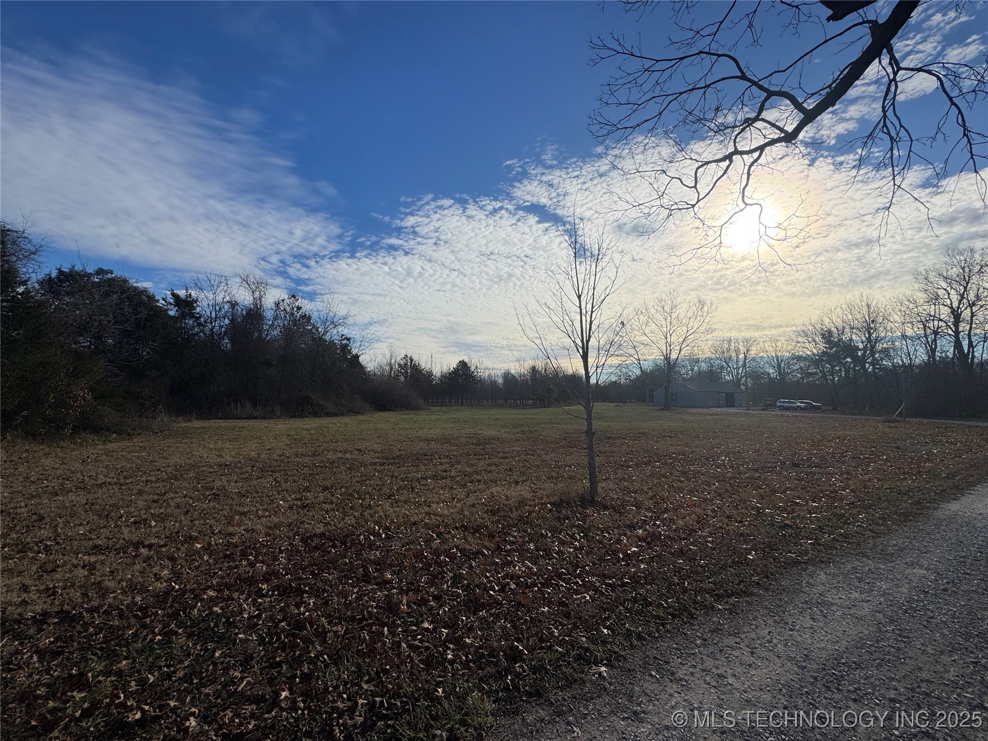 16930 W 84th Street S Property Photo 8