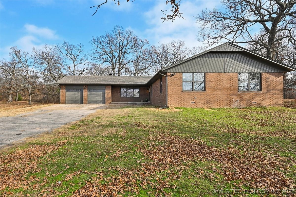 16561 N 56th West Avenue Property Photo 1