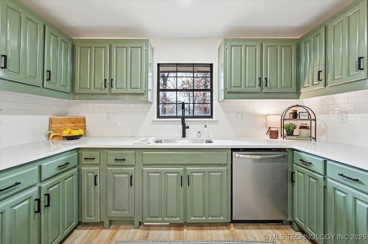 16561 N 56th West Avenue Property Photo 18