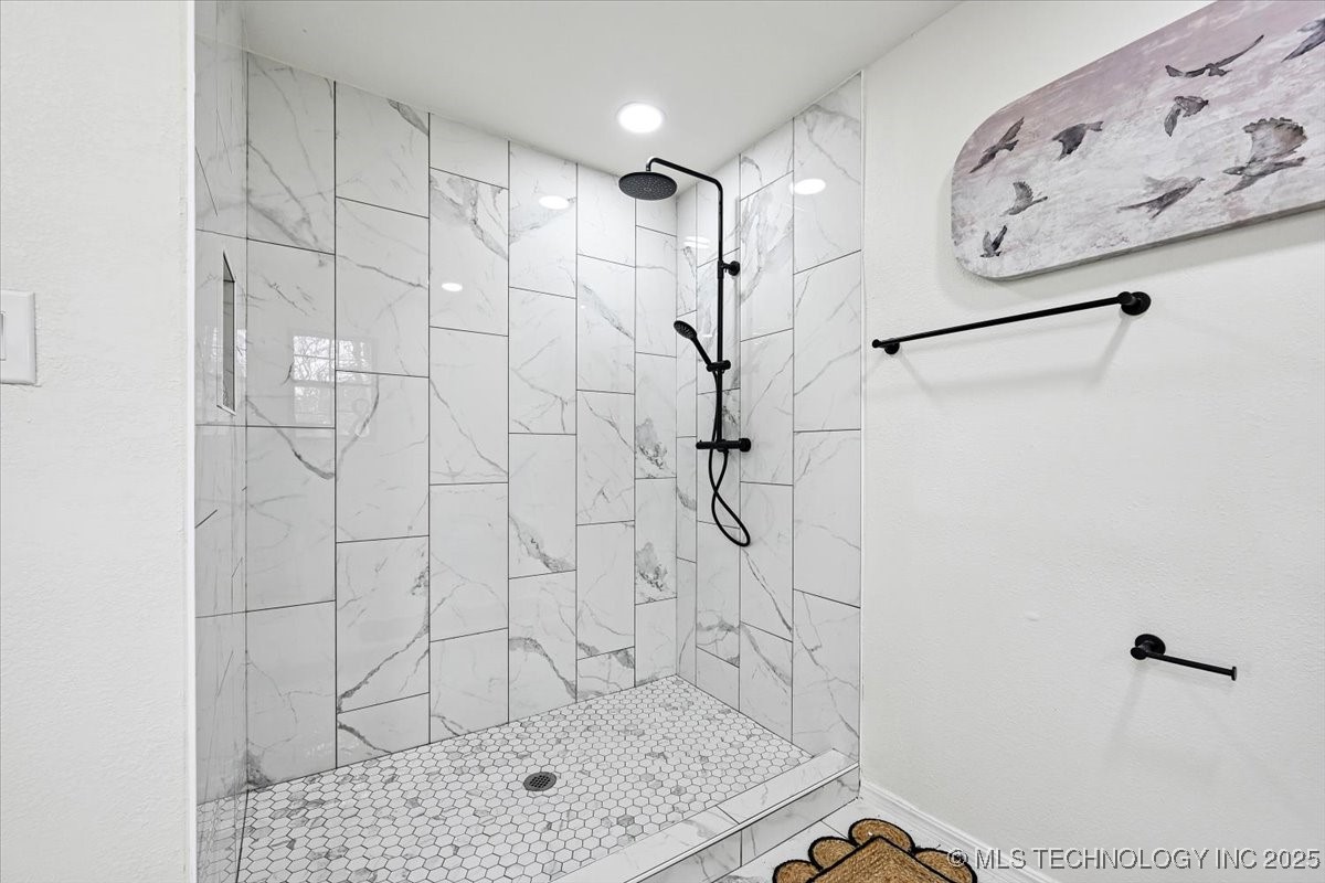 16561 N 56th West Avenue Property Photo 29