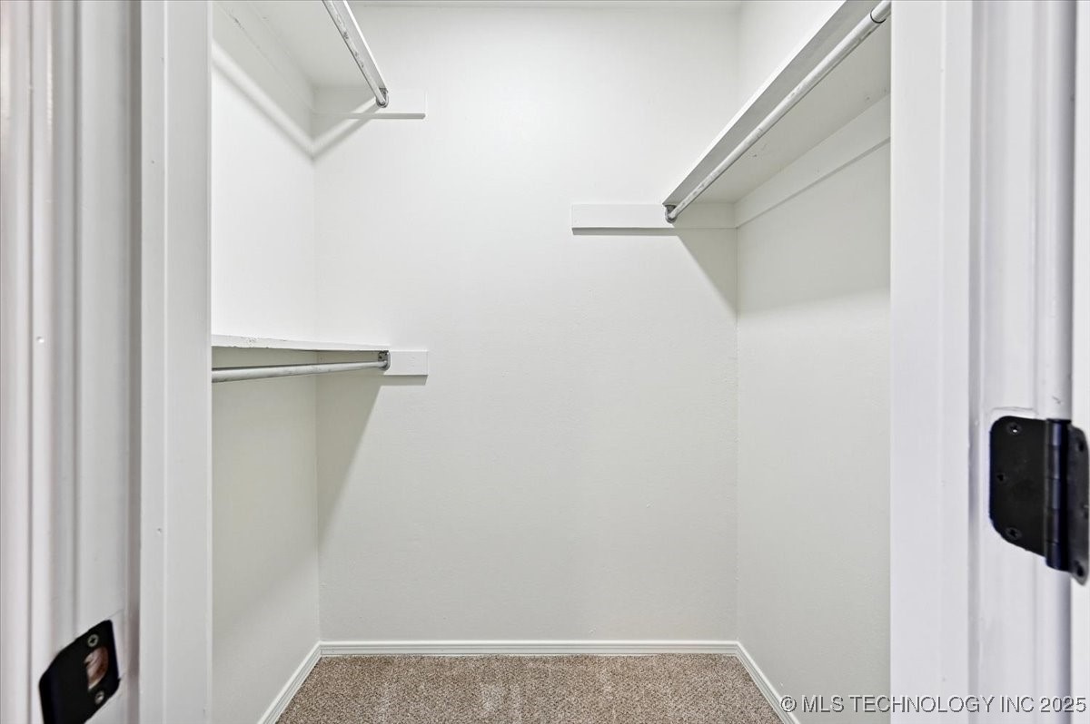 16561 N 56th West Avenue Property Photo 39