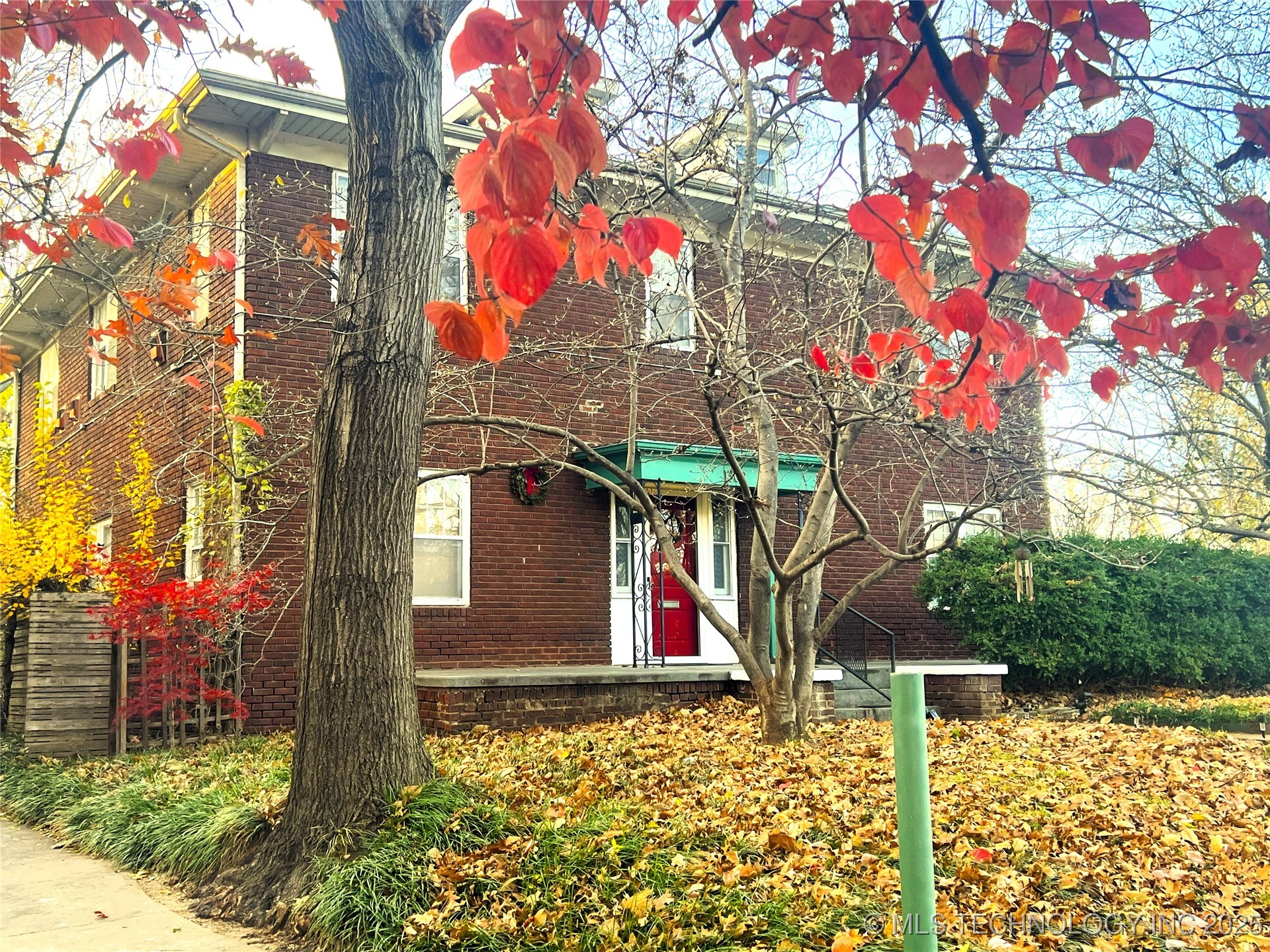 1302 S Elwood Avenue Property Photo 7