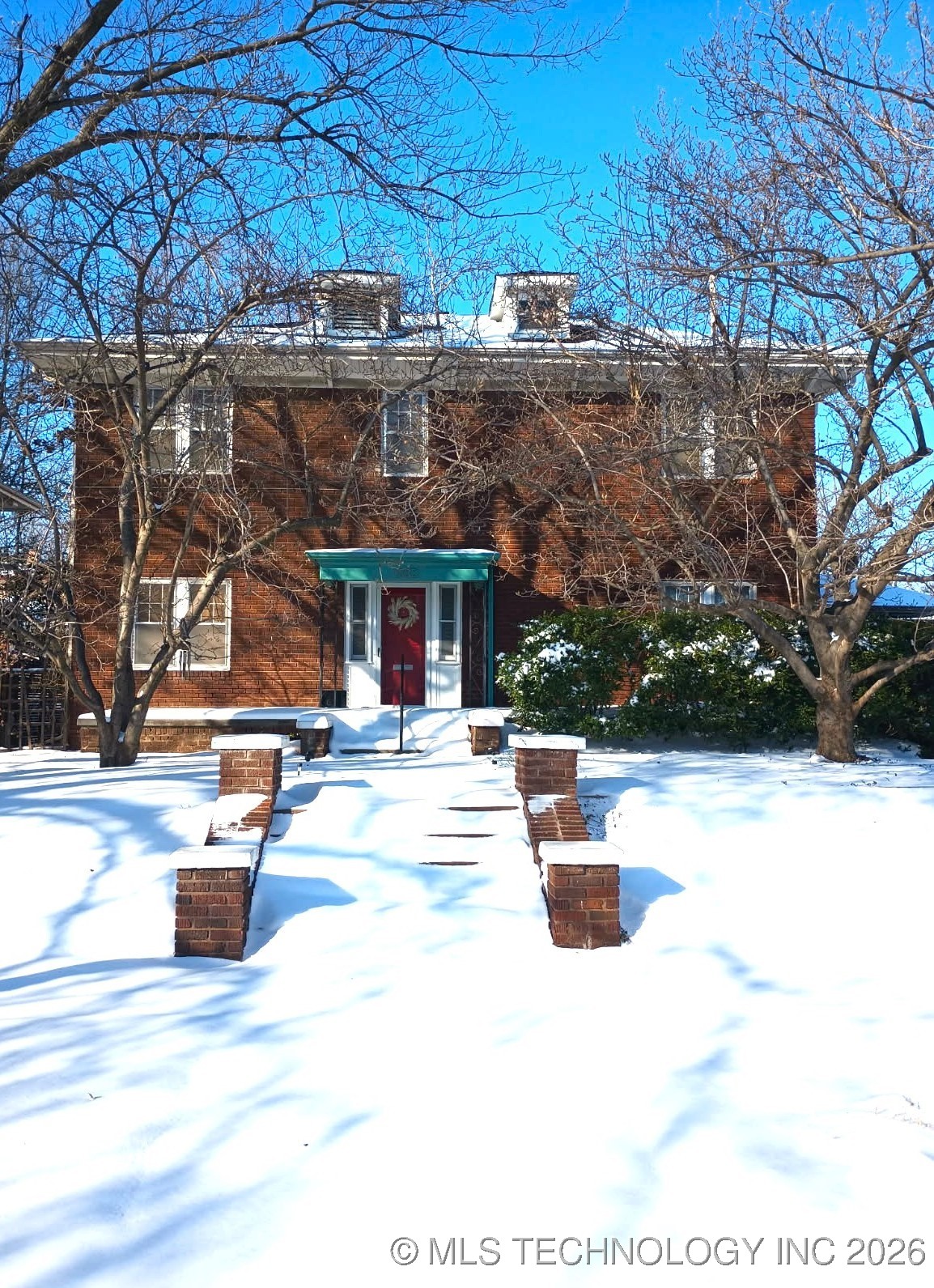 1302 S Elwood Avenue Property Photo 9