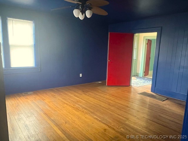 1302 S Elwood Avenue Property Photo 14