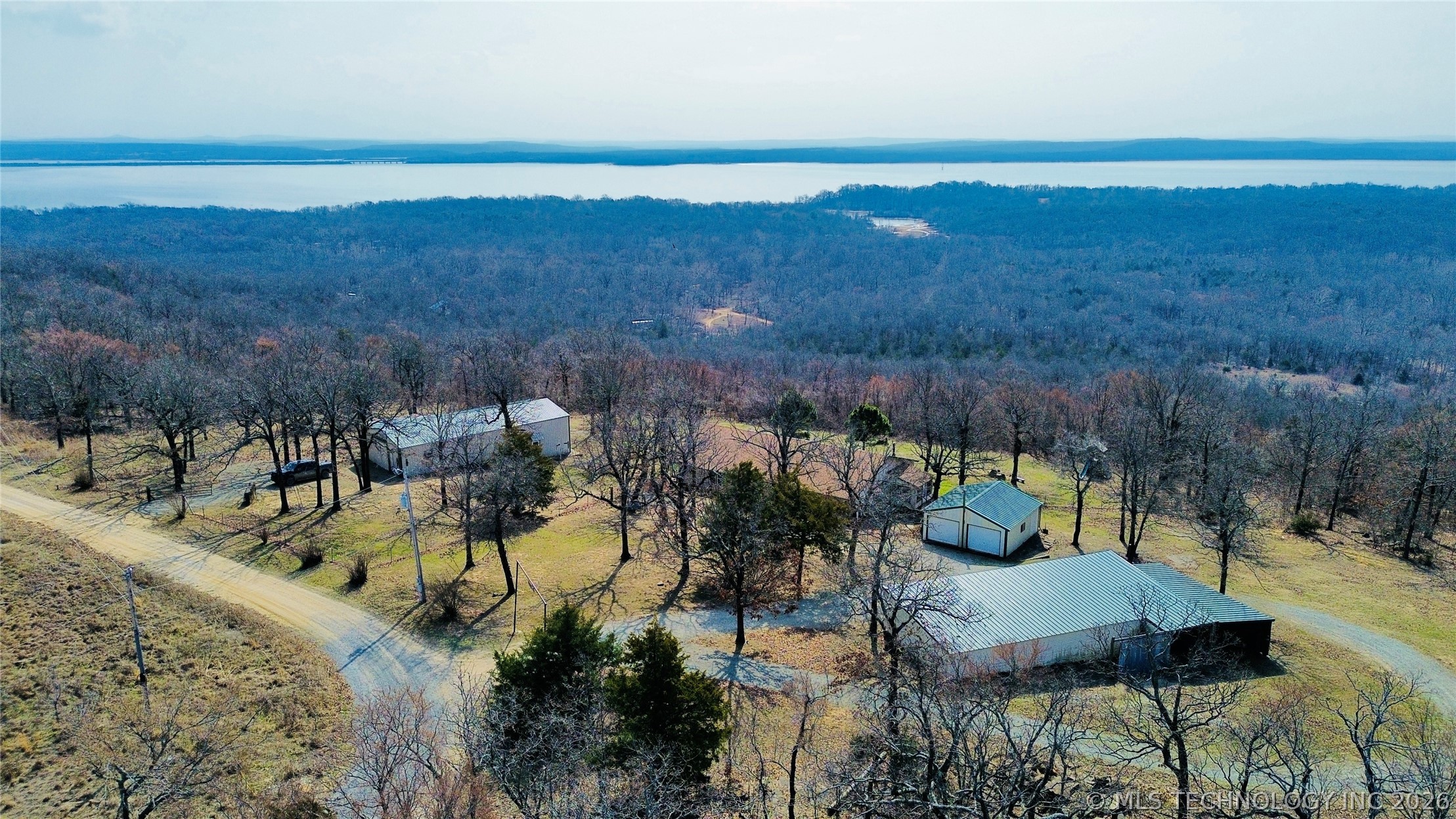 413804 E 1212 Road Property Photo 5