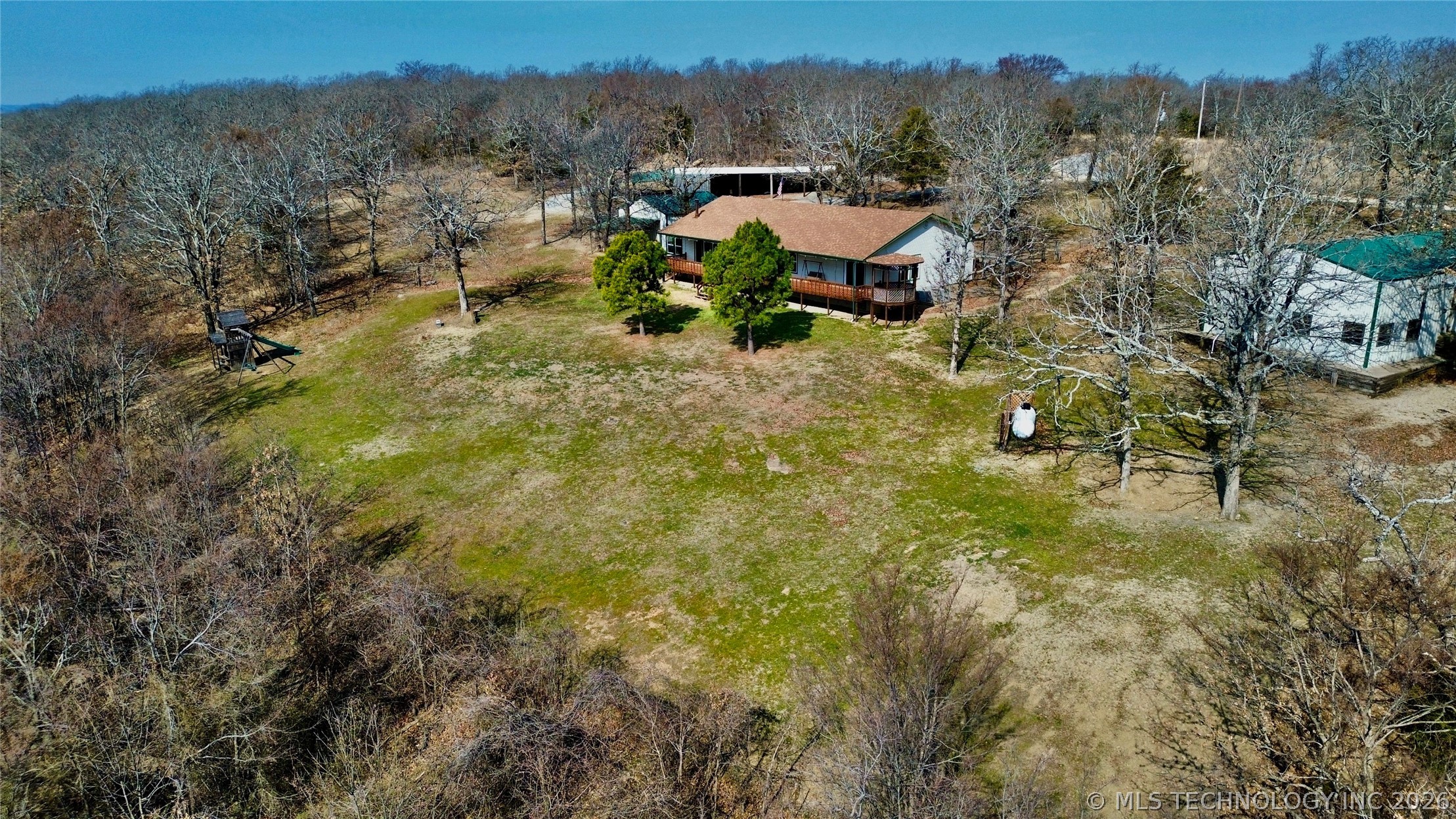 413804 E 1212 Road Property Photo 7