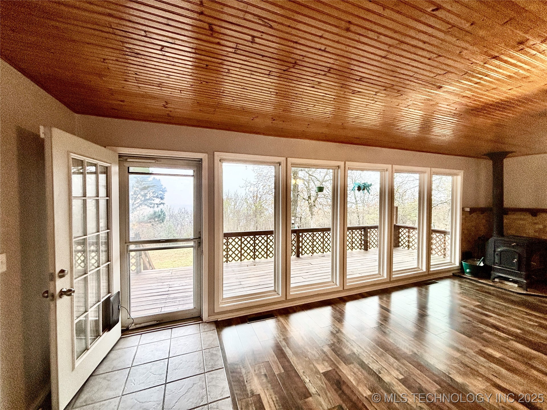 413804 E 1212 Road Property Photo 14