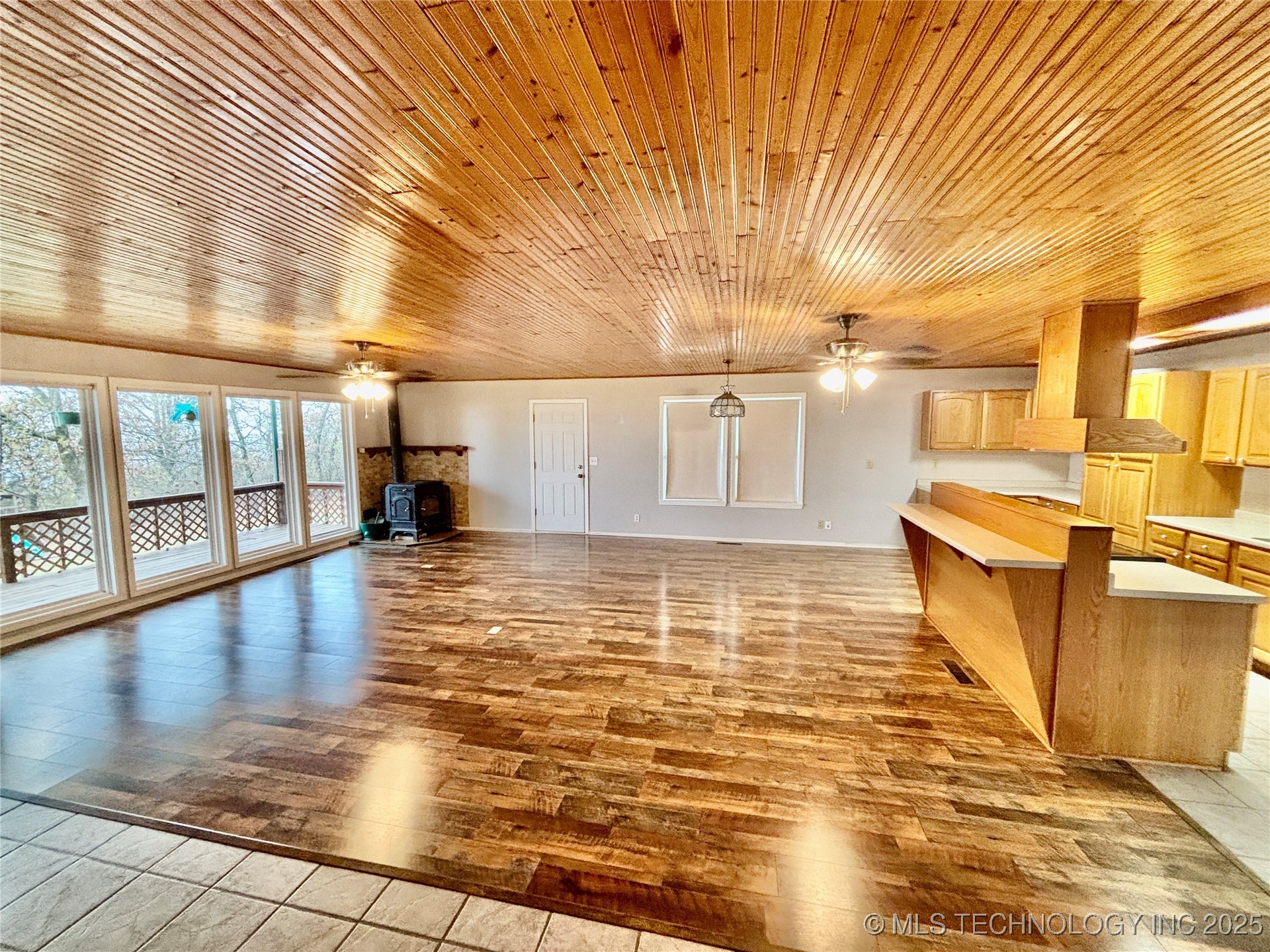 413804 E 1212 Road Property Photo 19