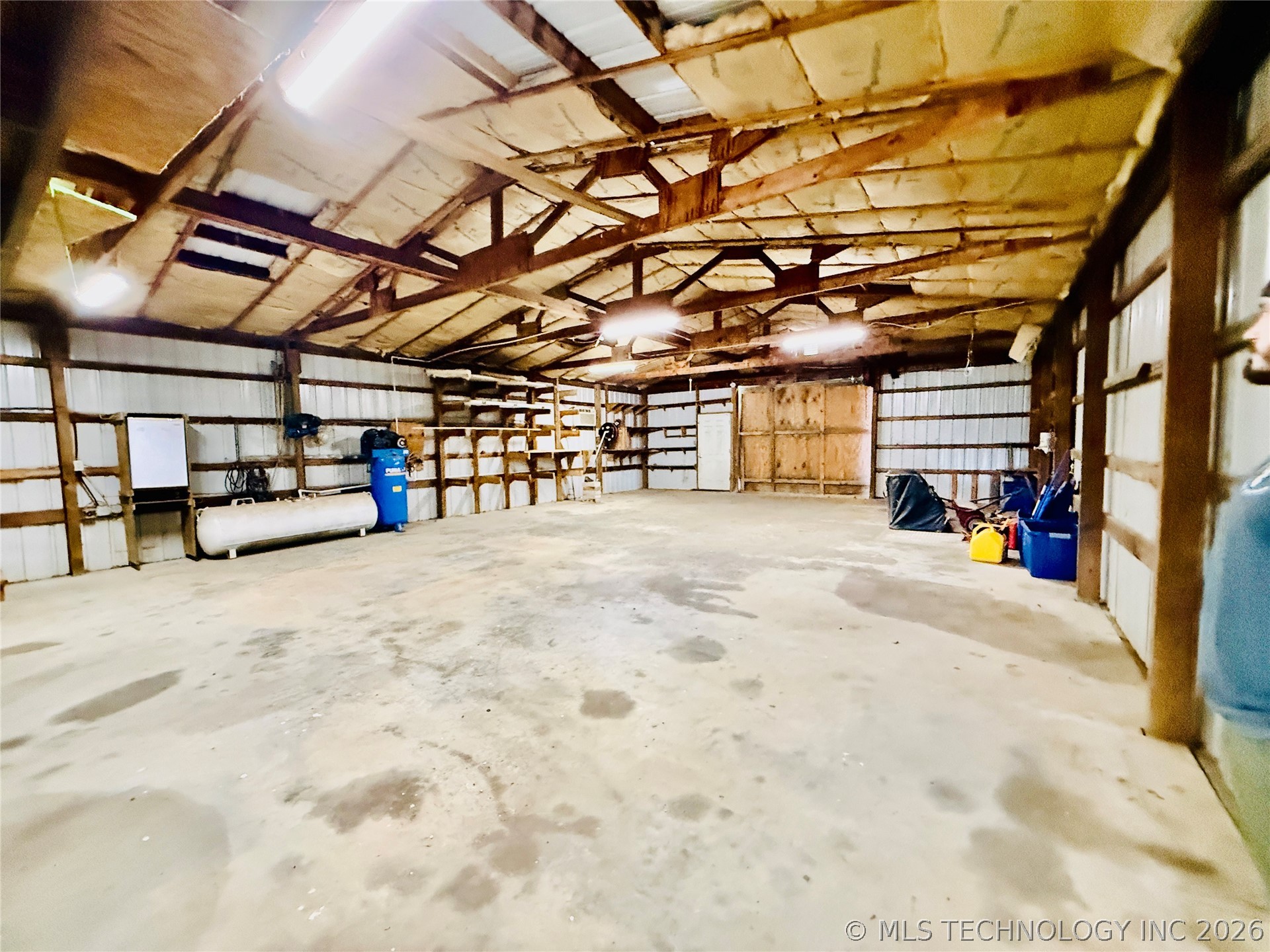 413804 E 1212 Road Property Photo 58