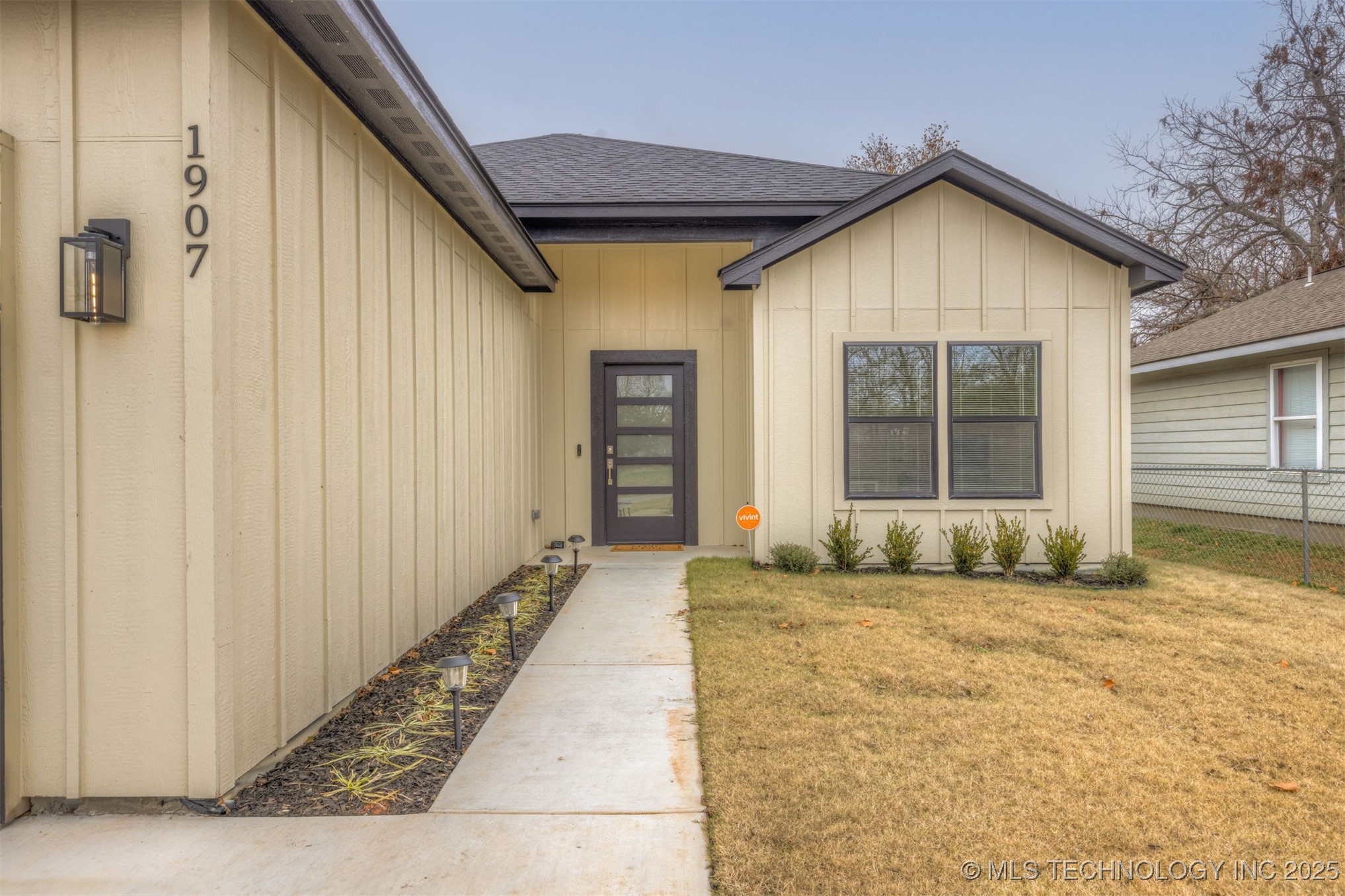 1907 E 27th Street North Property Photo 7