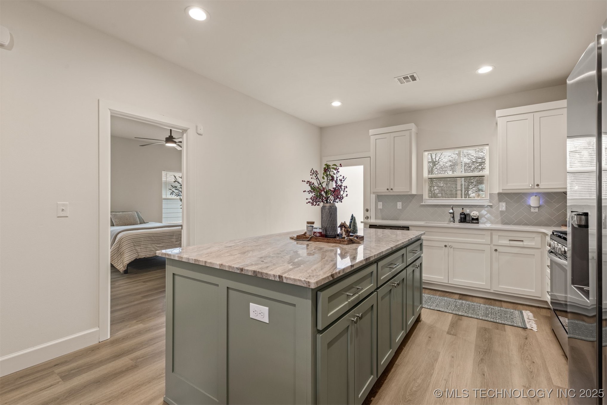 1907 E 27th Street North Property Photo 16