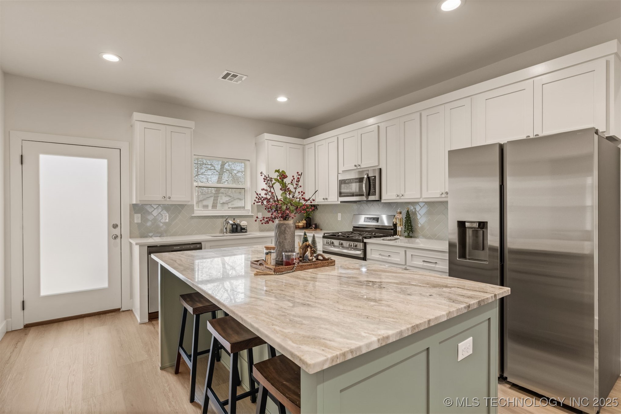 1907 E 27th Street North Property Photo 18