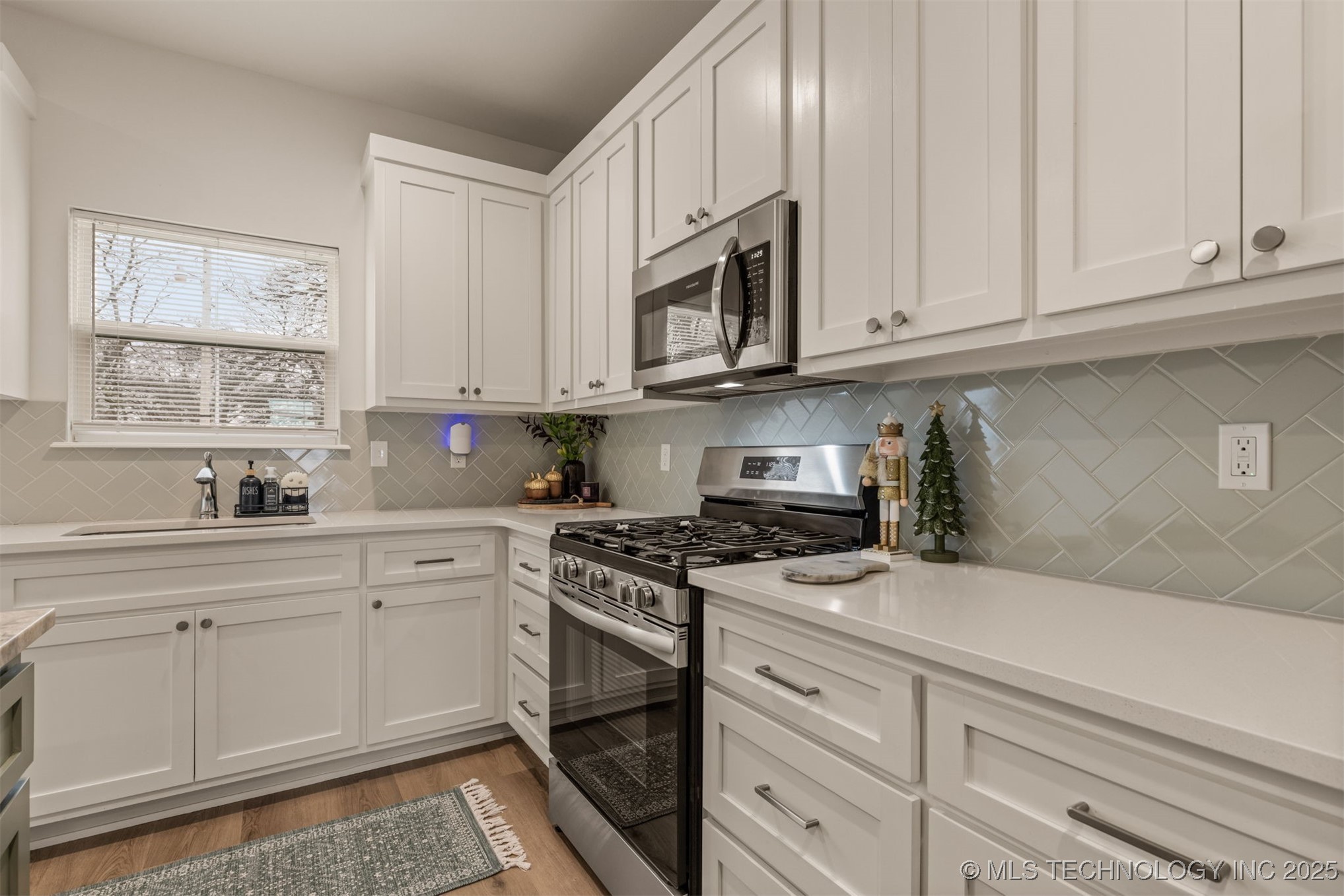 1907 E 27th Street North Property Photo 27