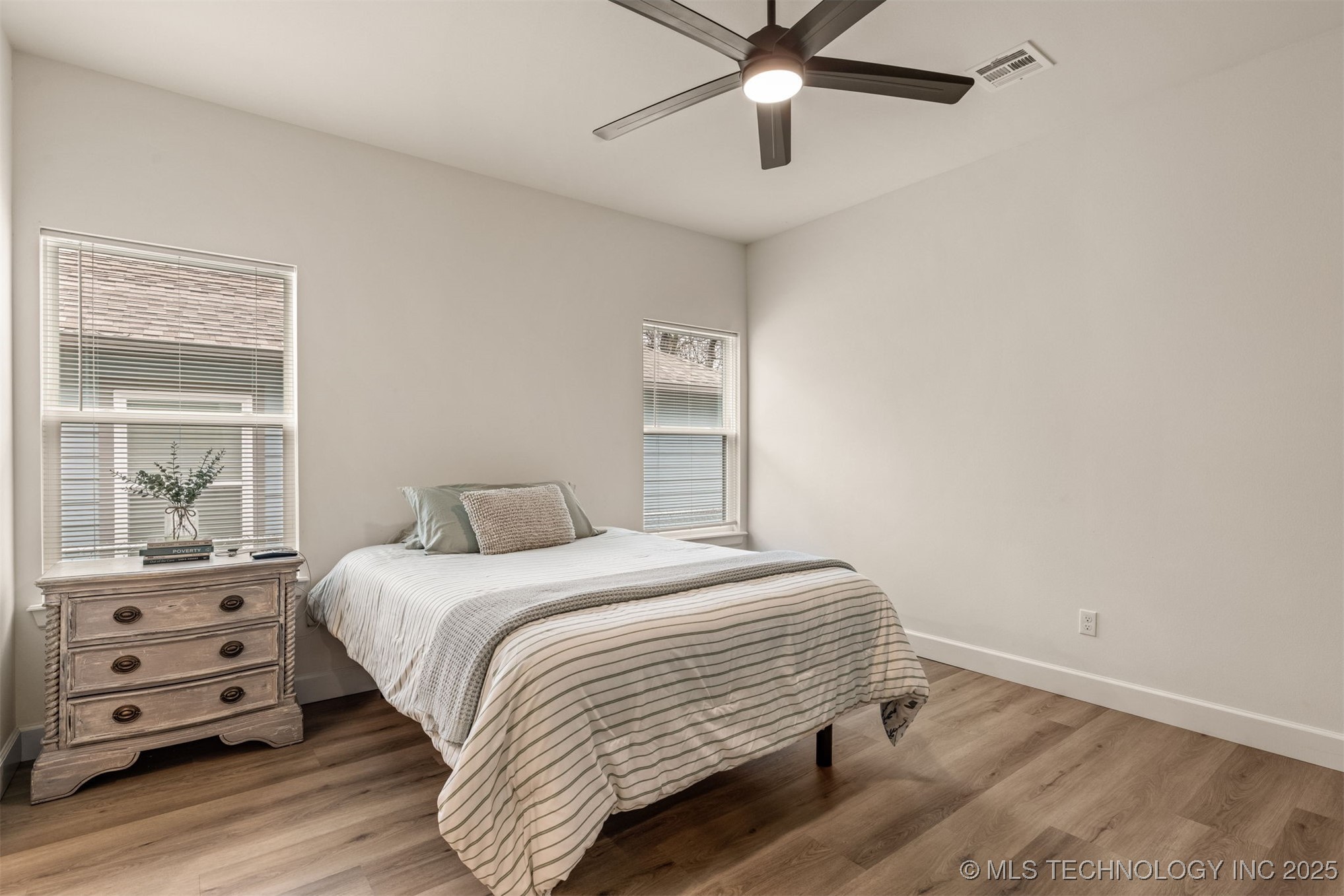 1907 E 27th Street North Property Photo 30