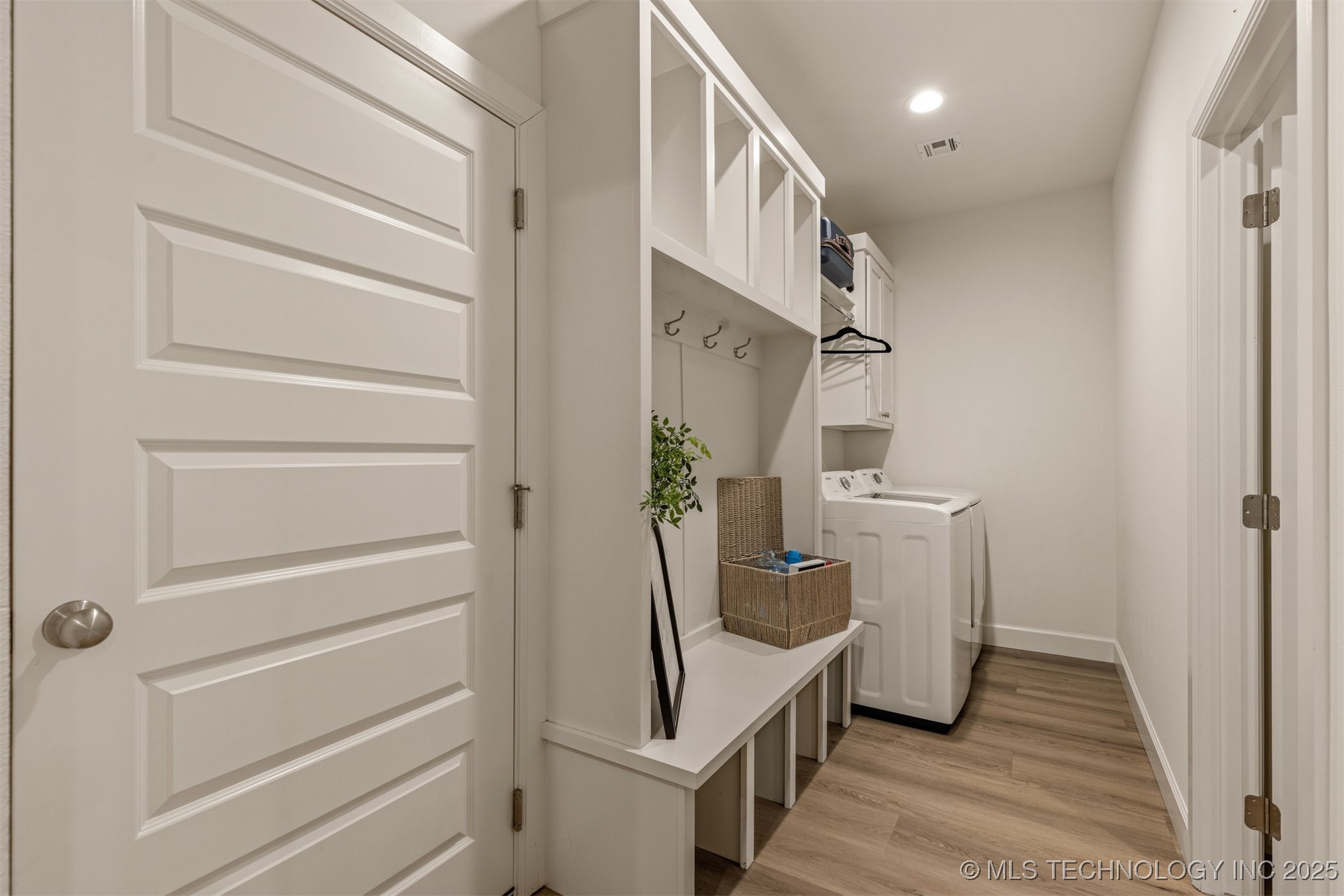 1907 E 27th Street North Property Photo 38