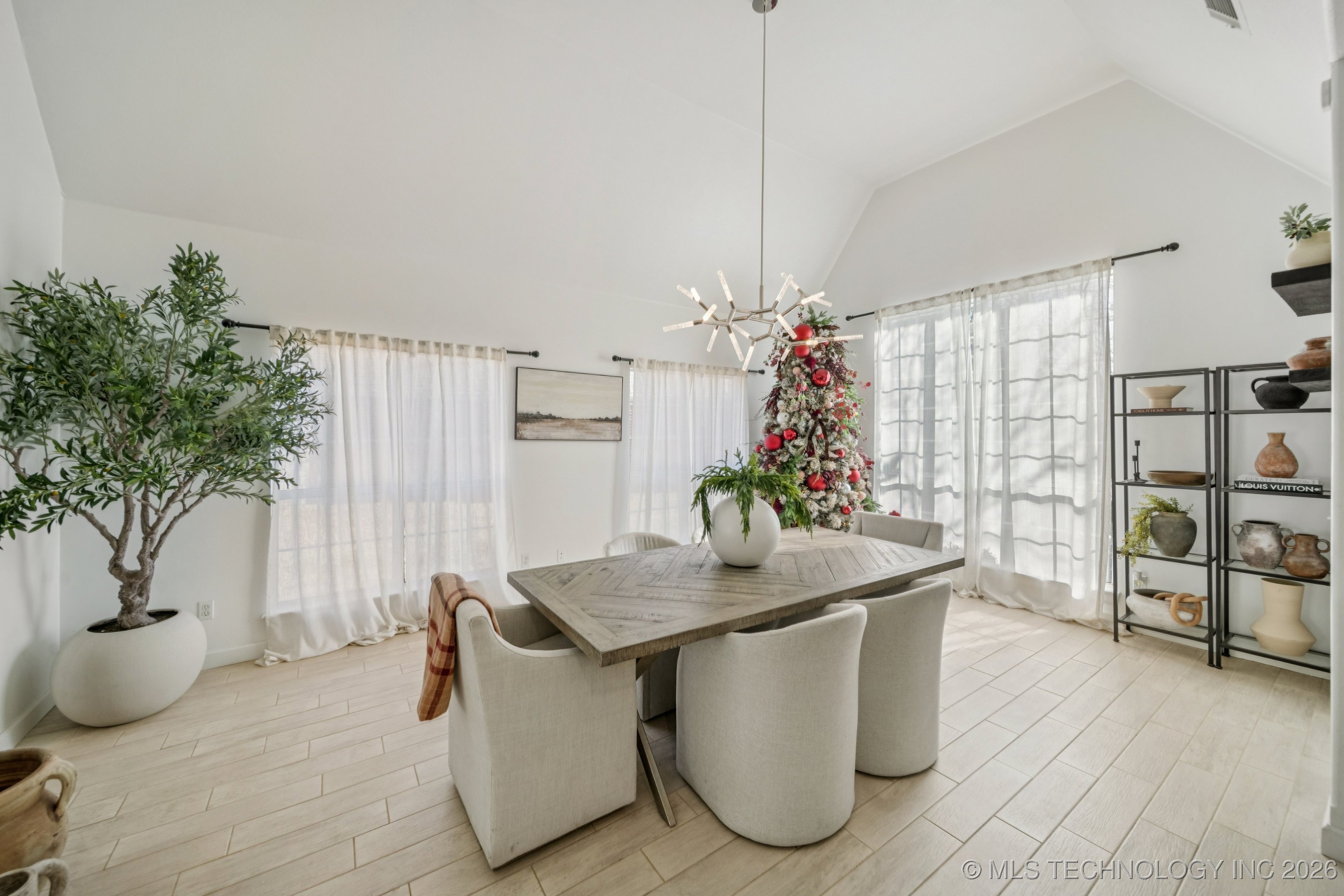 14309 E 88th Terrace N Property Photo 6