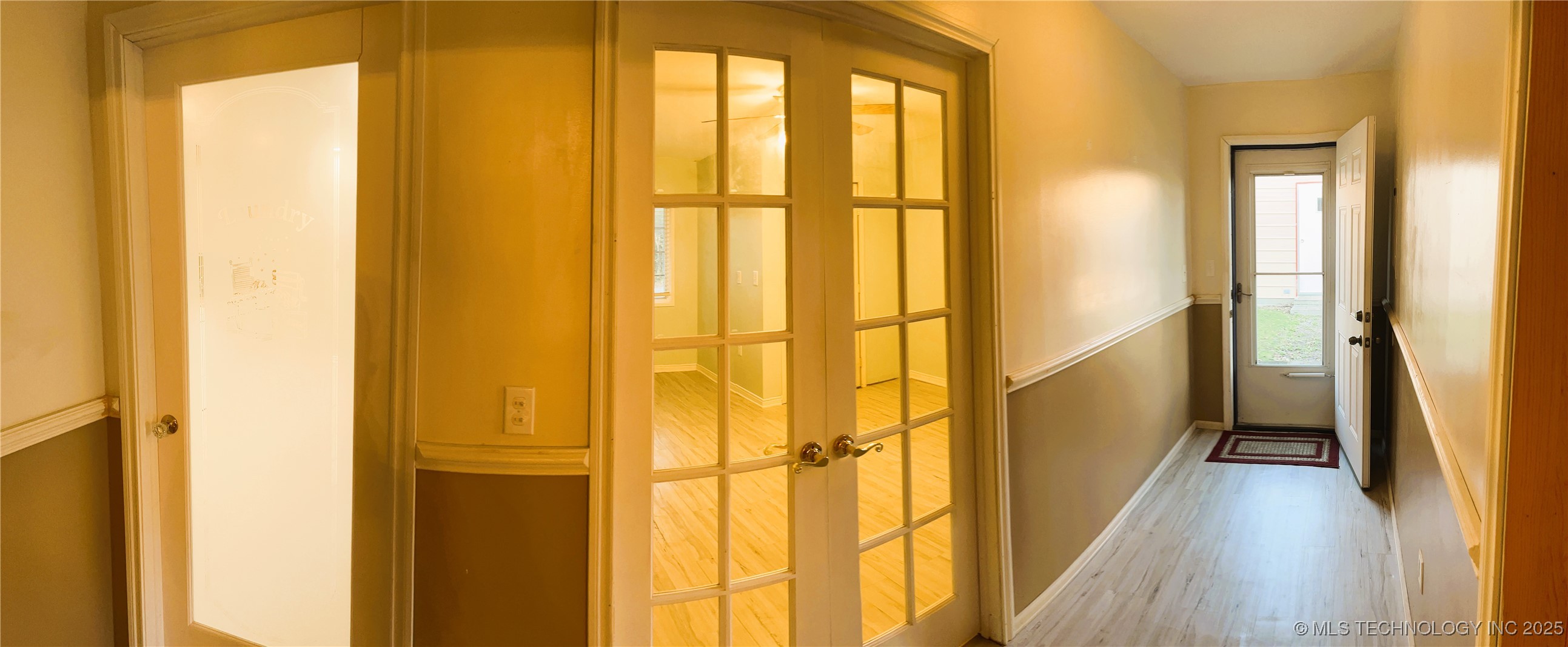 1230 Se 2nd Court Property Photo 10