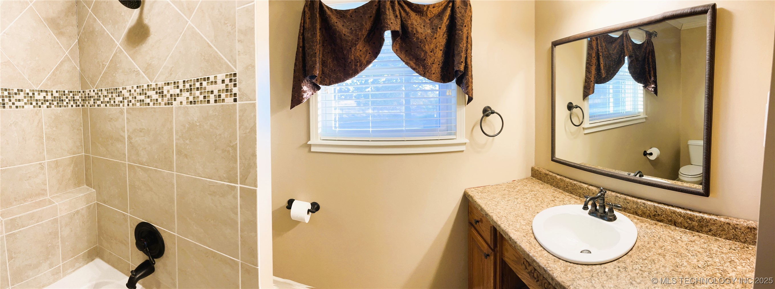 1230 Se 2nd Court Property Photo 17