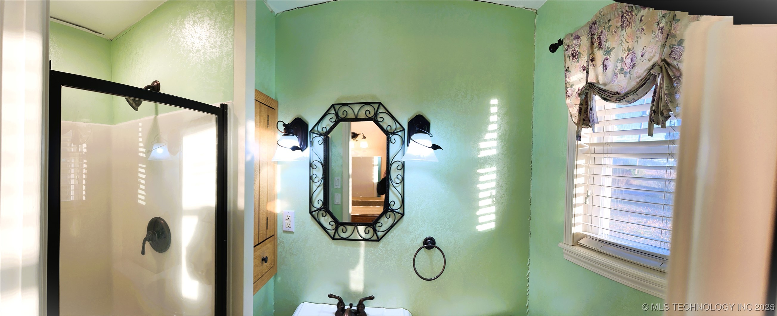 1230 Se 2nd Court Property Photo 22